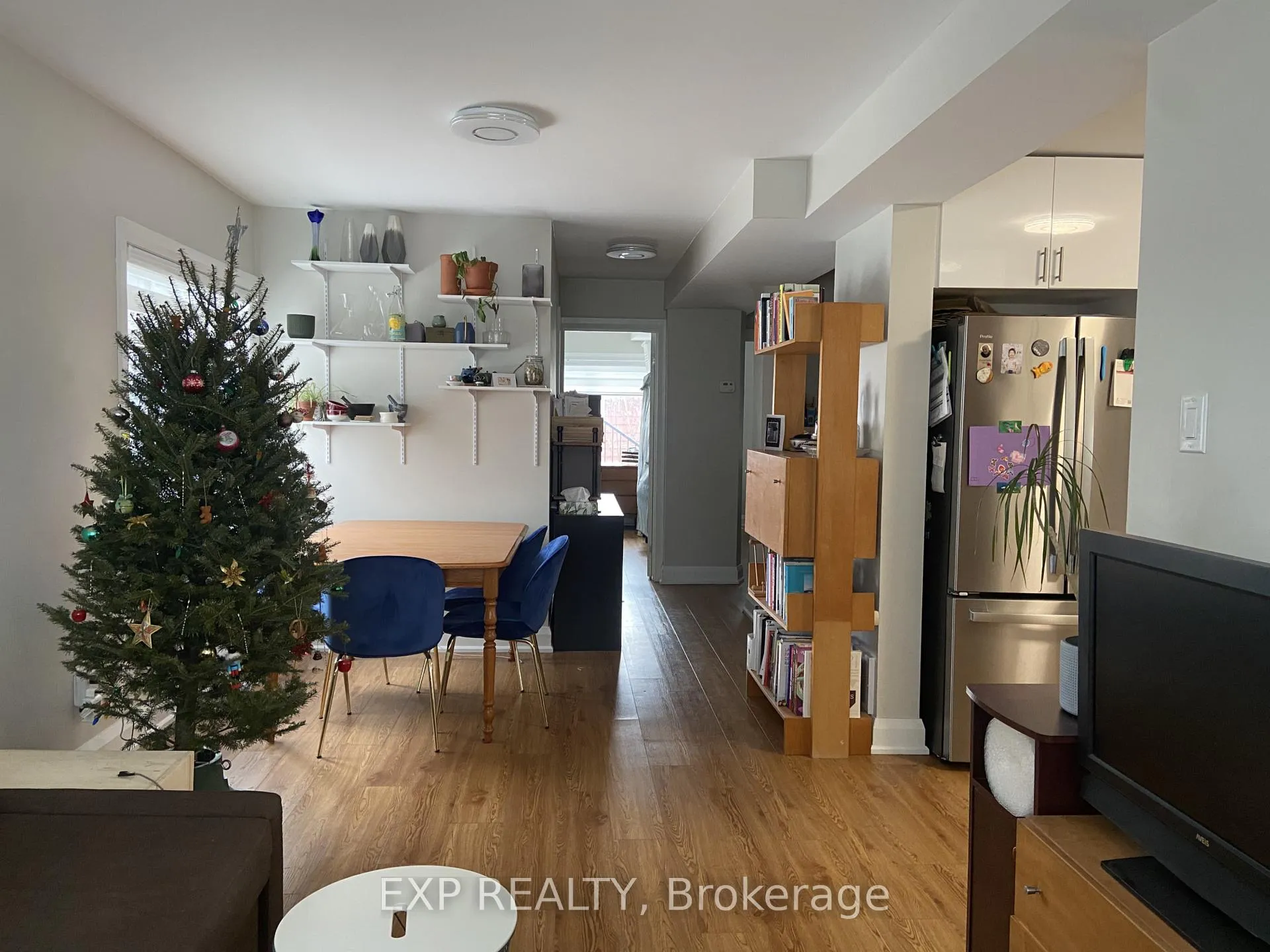Photo 11 of Unit #2, 838 St. Laurent Boulevard, Ottawa, Castle Heights — HOMEH