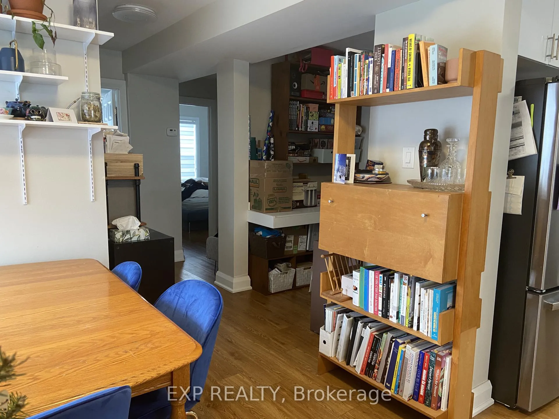 Photo 13 of Unit #2, 838 St. Laurent Boulevard, Ottawa, Castle Heights — HOMEH