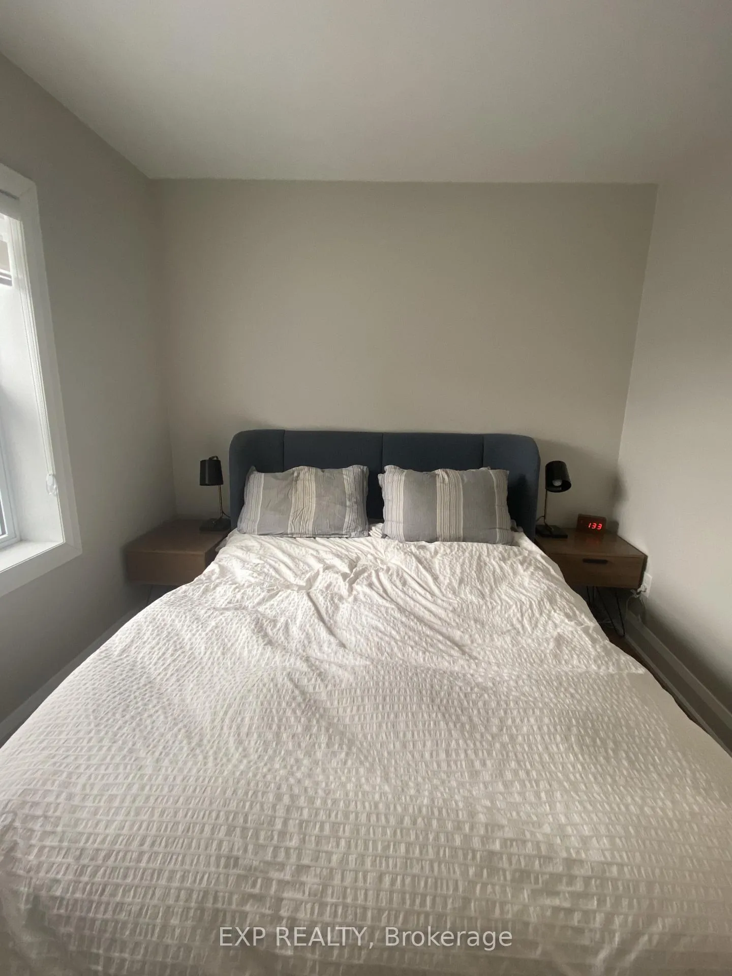 Photo 24 of Unit #2, 838 St. Laurent Boulevard, Ottawa, Castle Heights — HOMEH