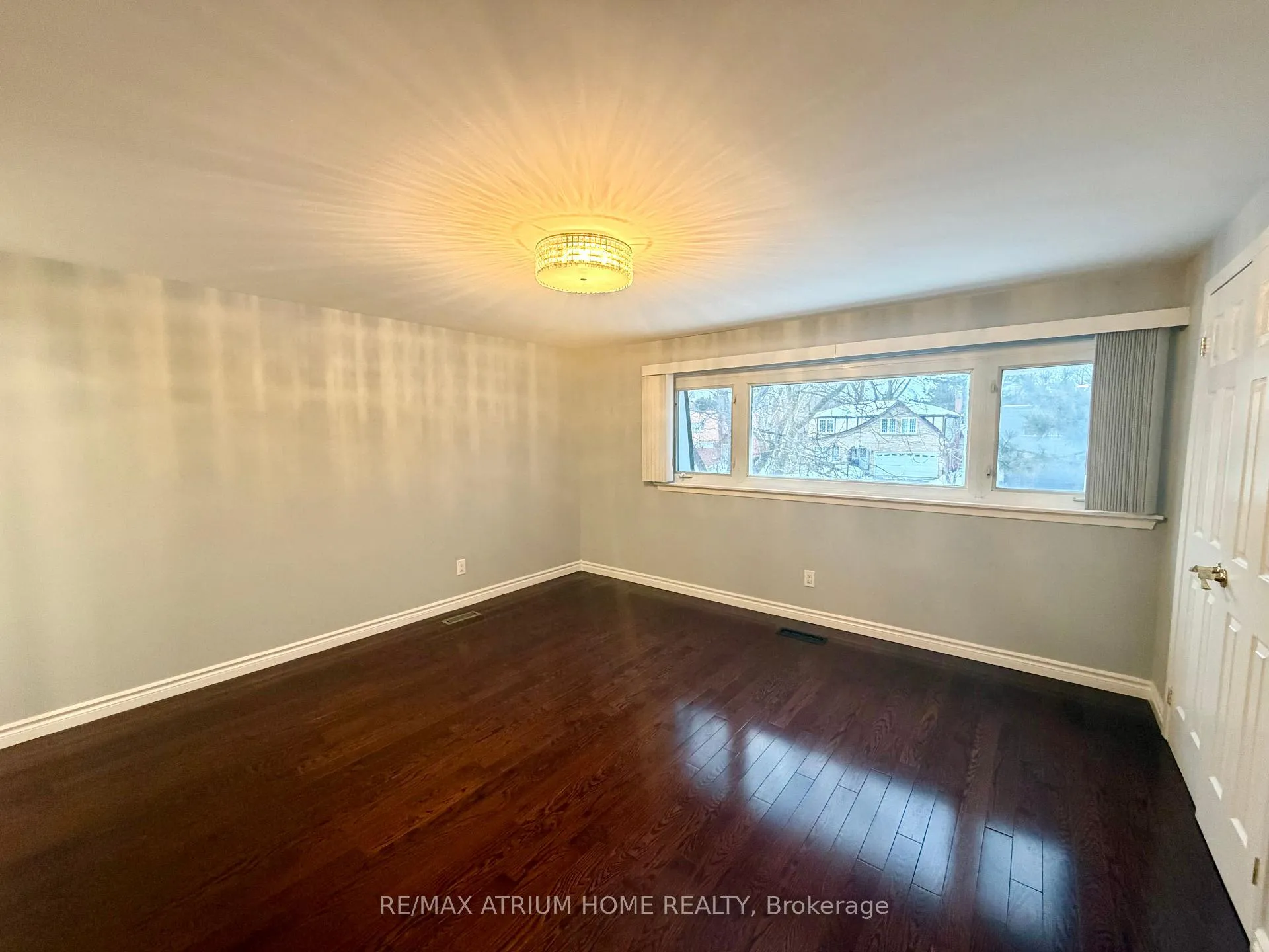 Photo 11 of 59 Carlton Road, Markham, Unionville — HOMEH