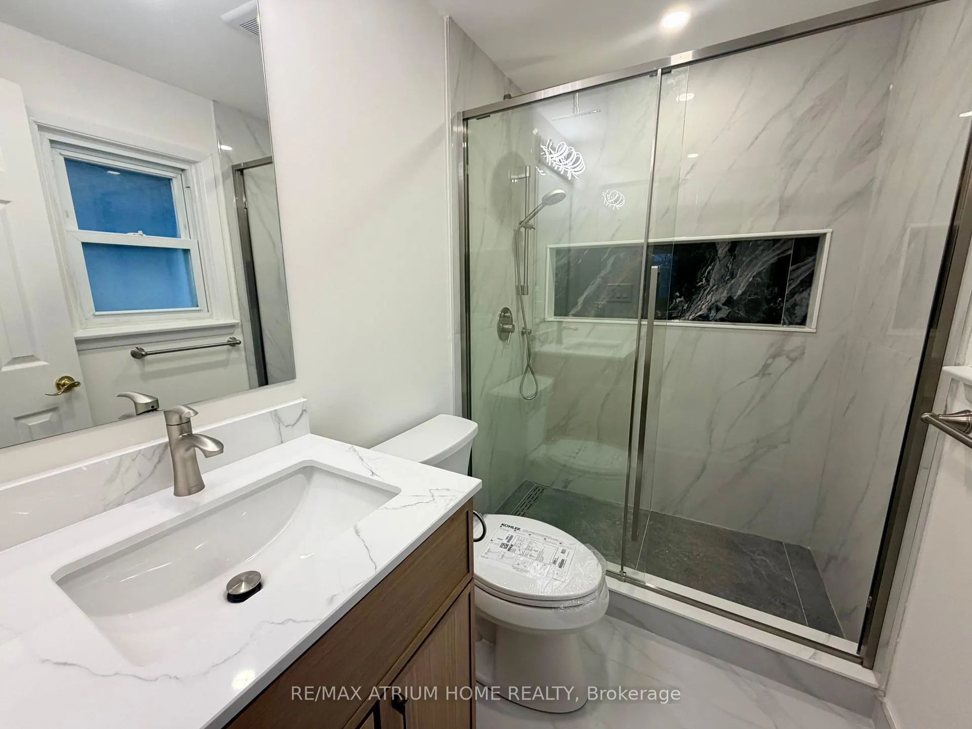 Photo 13 of 59 Carlton Road, Markham, Unionville — HOMEH