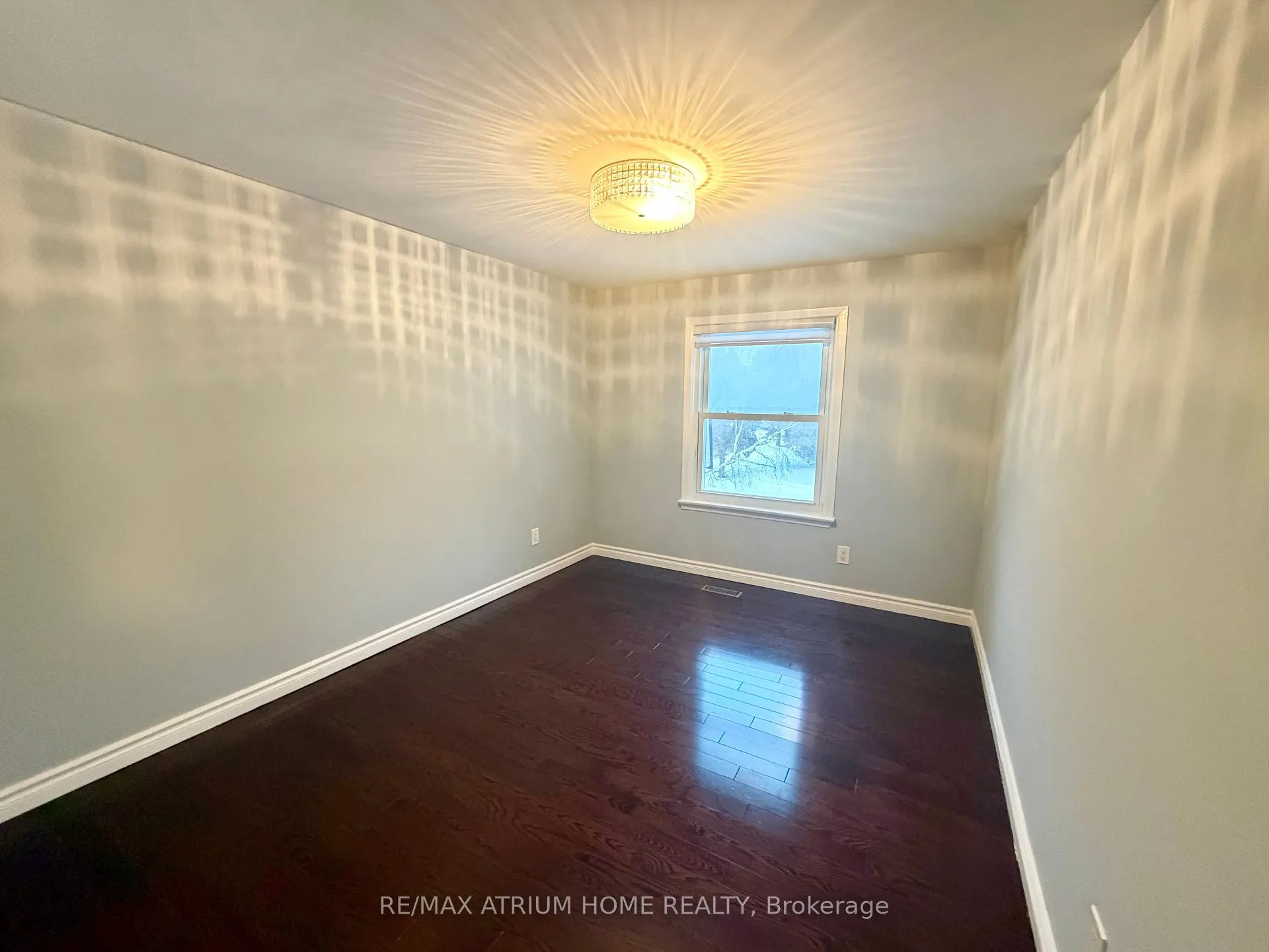 Photo 14 of 59 Carlton Road, Markham, Unionville — HOMEH