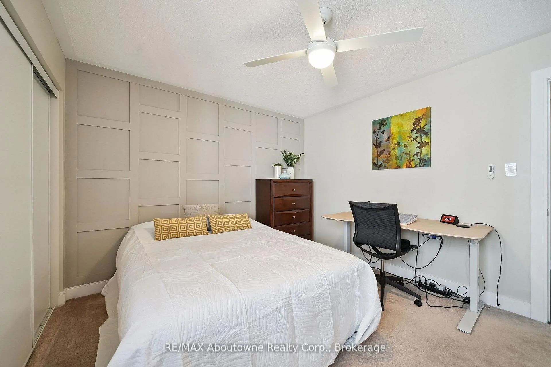 Photo 25 of 437 Jelinik Terrace, Milton, Scott — HOMEH