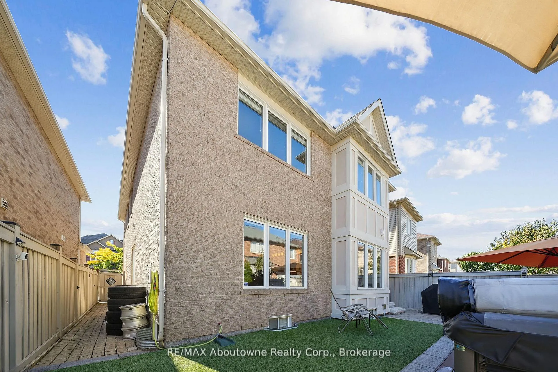 Photo 45 of 437 Jelinik Terrace, Milton, Scott — HOMEH