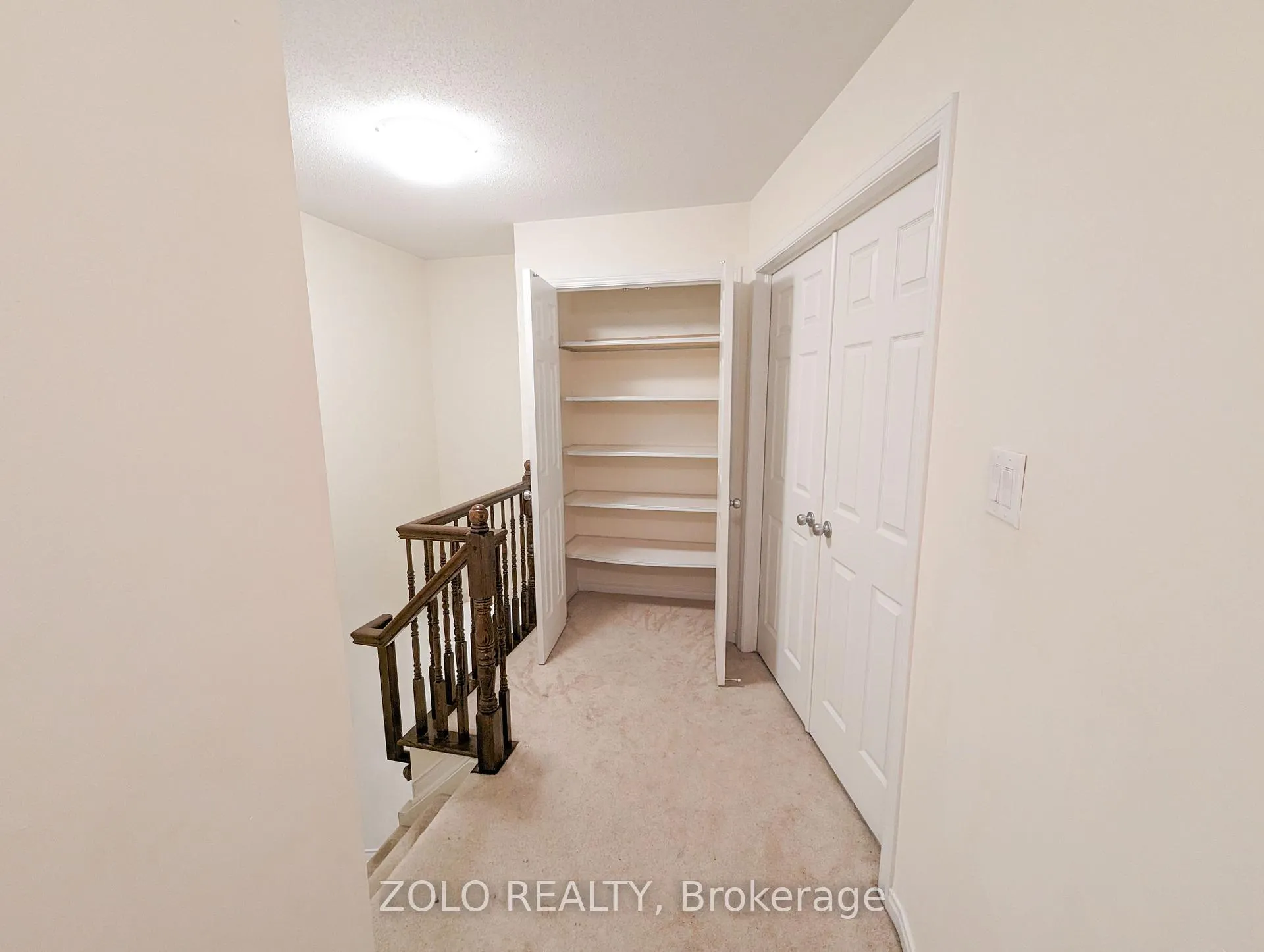 Photo 10 of 113 Lochnaw Private, Ottawa, Barrhaven - Stonebridge — HOMEH
