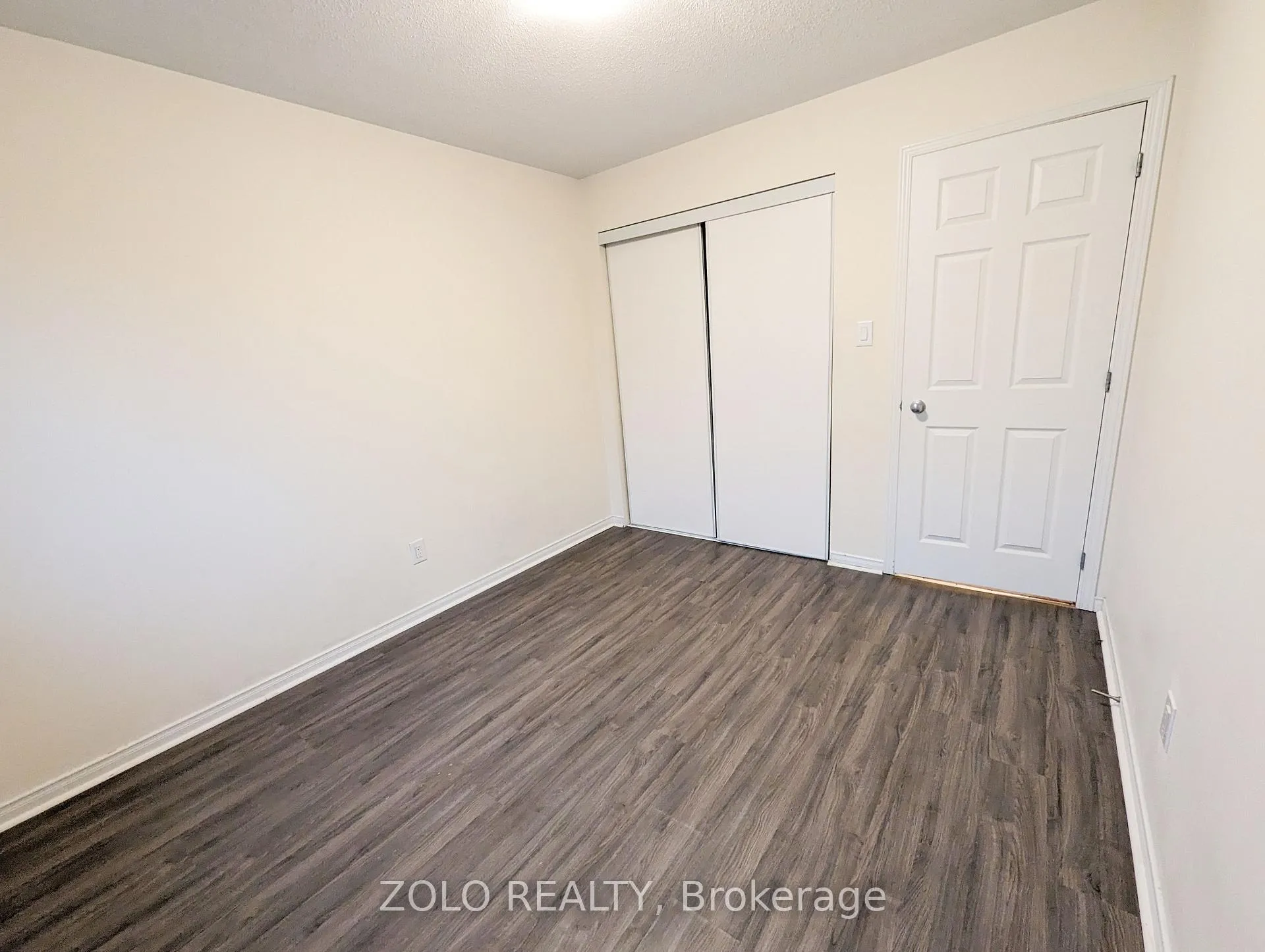 Photo 17 of 113 Lochnaw Private, Ottawa, Barrhaven - Stonebridge — HOMEH