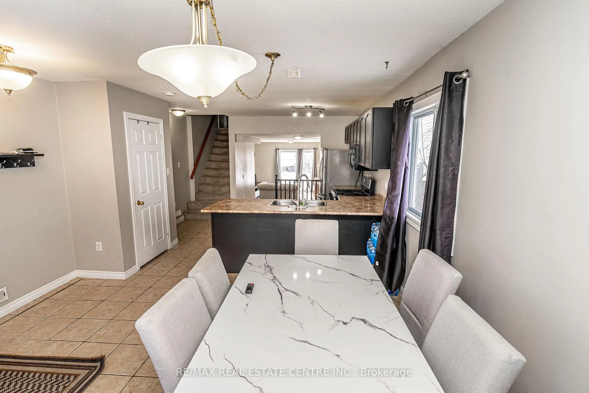 Photo 6 of 75 Campbell Avenue, Barrie, Allandale — HOMEH