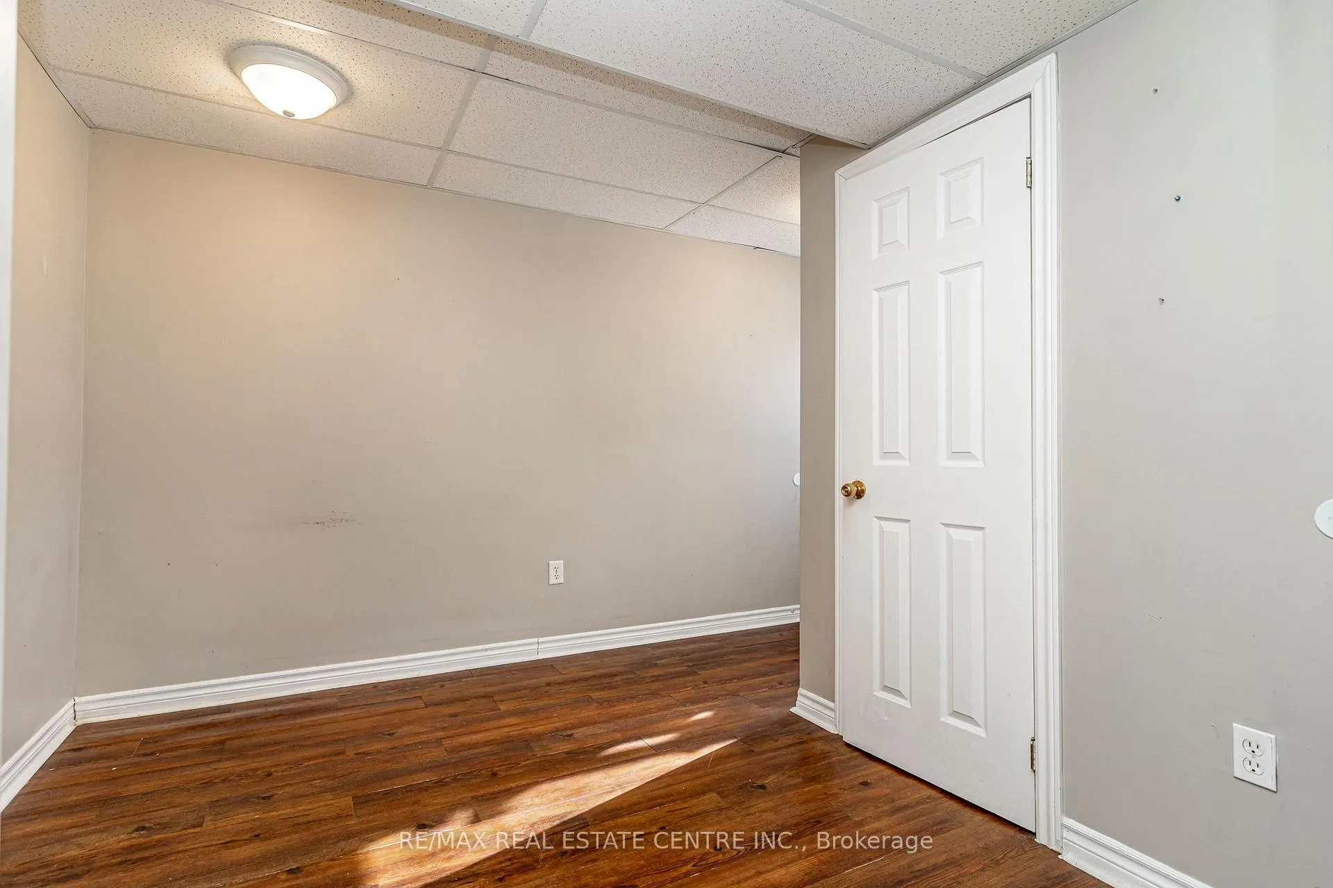 Photo 14 of 75 Campbell Avenue, Barrie, Allandale — HOMEH