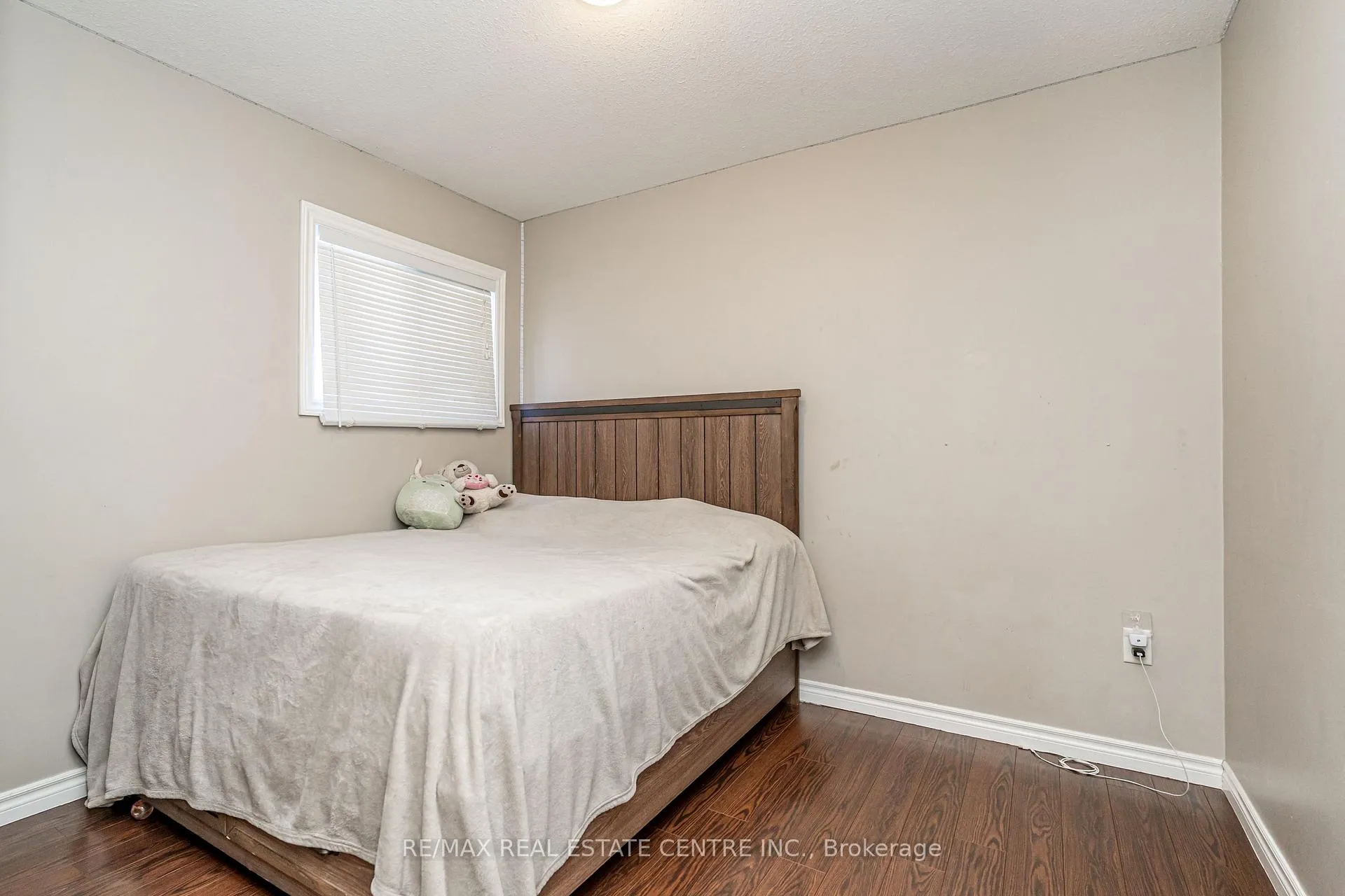 Photo 22 of 75 Campbell Avenue, Barrie, Allandale — HOMEH