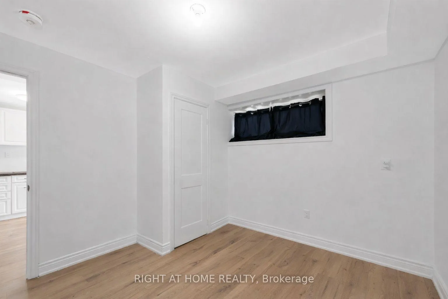 Photo 21 of 5 Carol Road, Barrie, Allandale Heights — HOMEH
