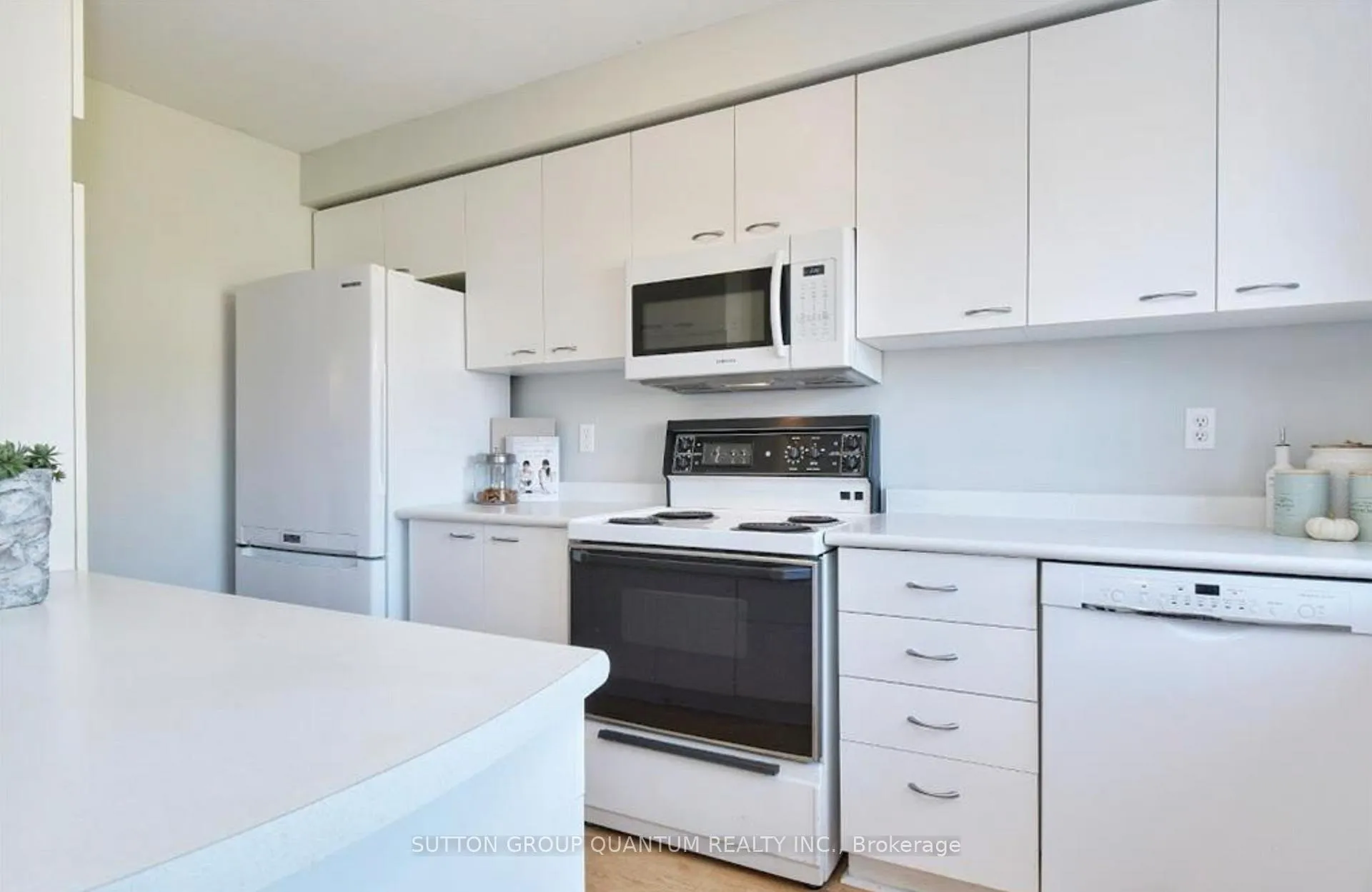 Photo 7 of Unit 21, 2940 Headon Forest Drive, Burlington, Headon — HOMEH