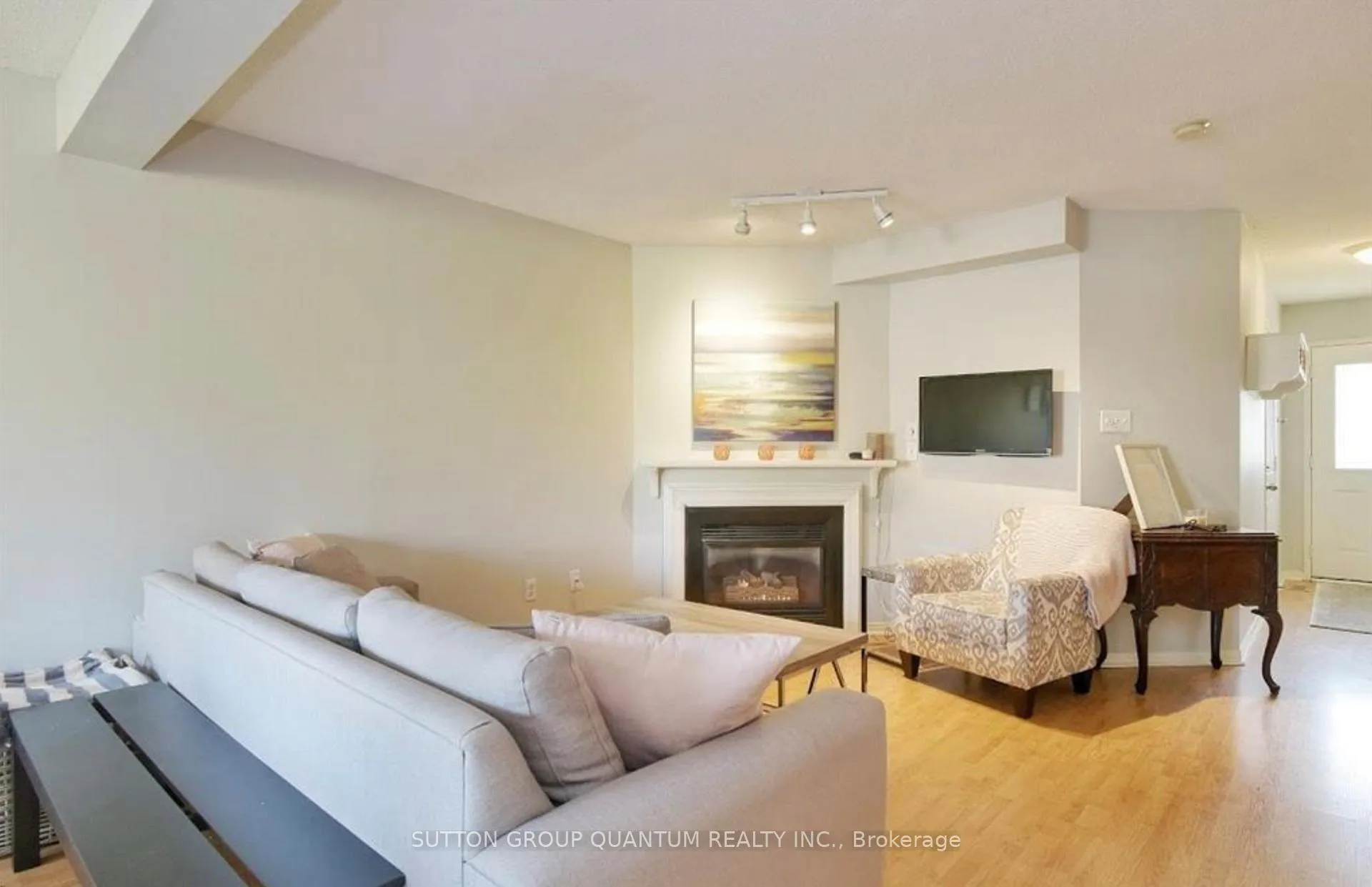 Photo 10 of Unit 21, 2940 Headon Forest Drive, Burlington, Headon — HOMEH