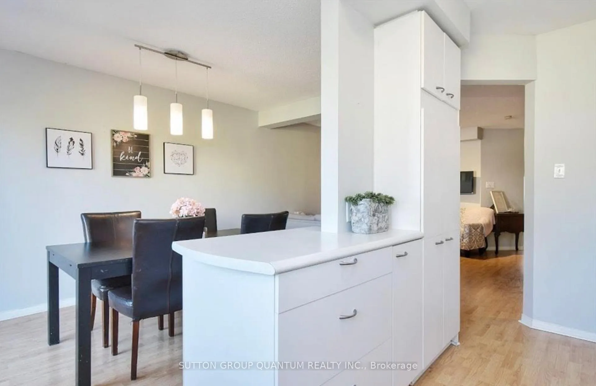 Photo 11 of Unit 21, 2940 Headon Forest Drive, Burlington, Headon — HOMEH