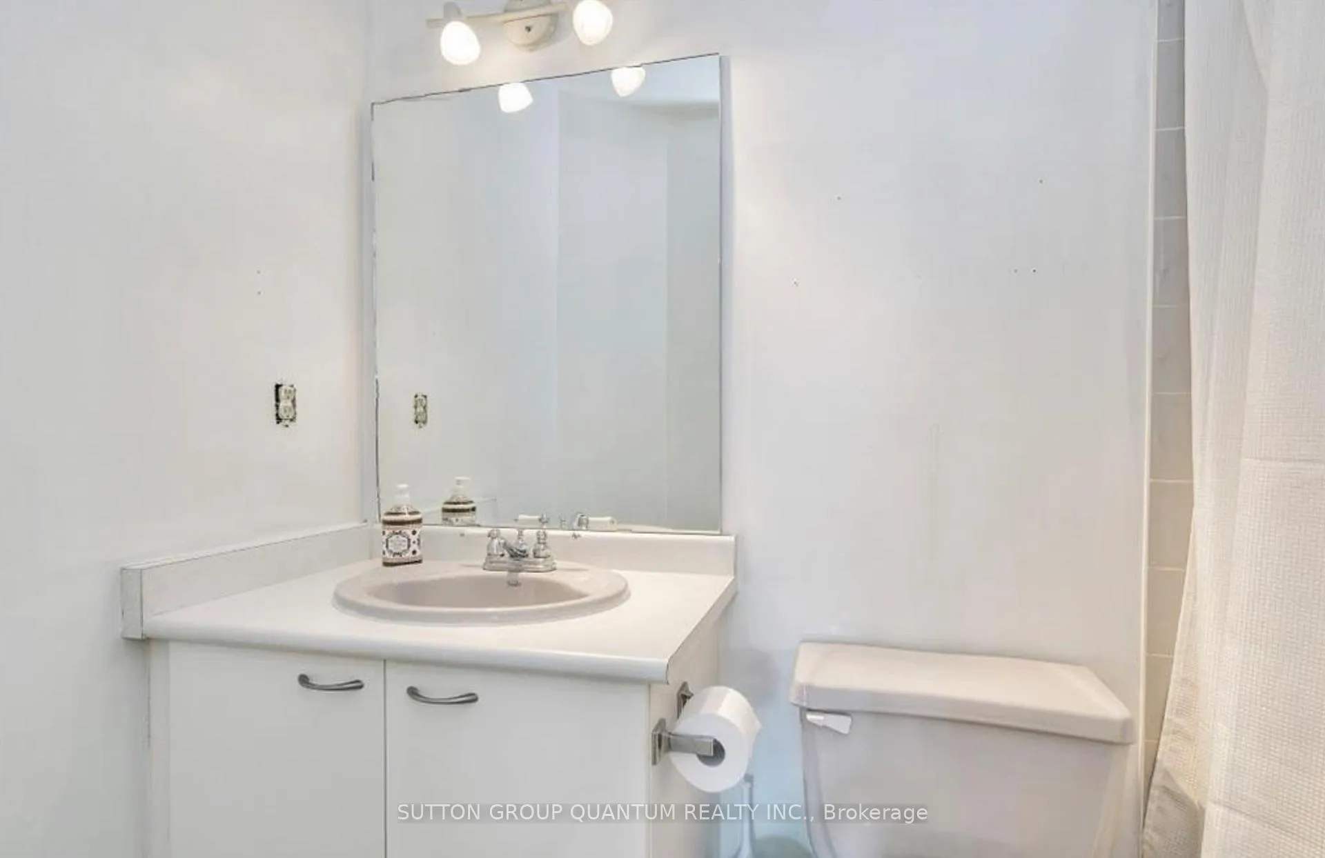 Photo 17 of Unit 21, 2940 Headon Forest Drive, Burlington, Headon — HOMEH