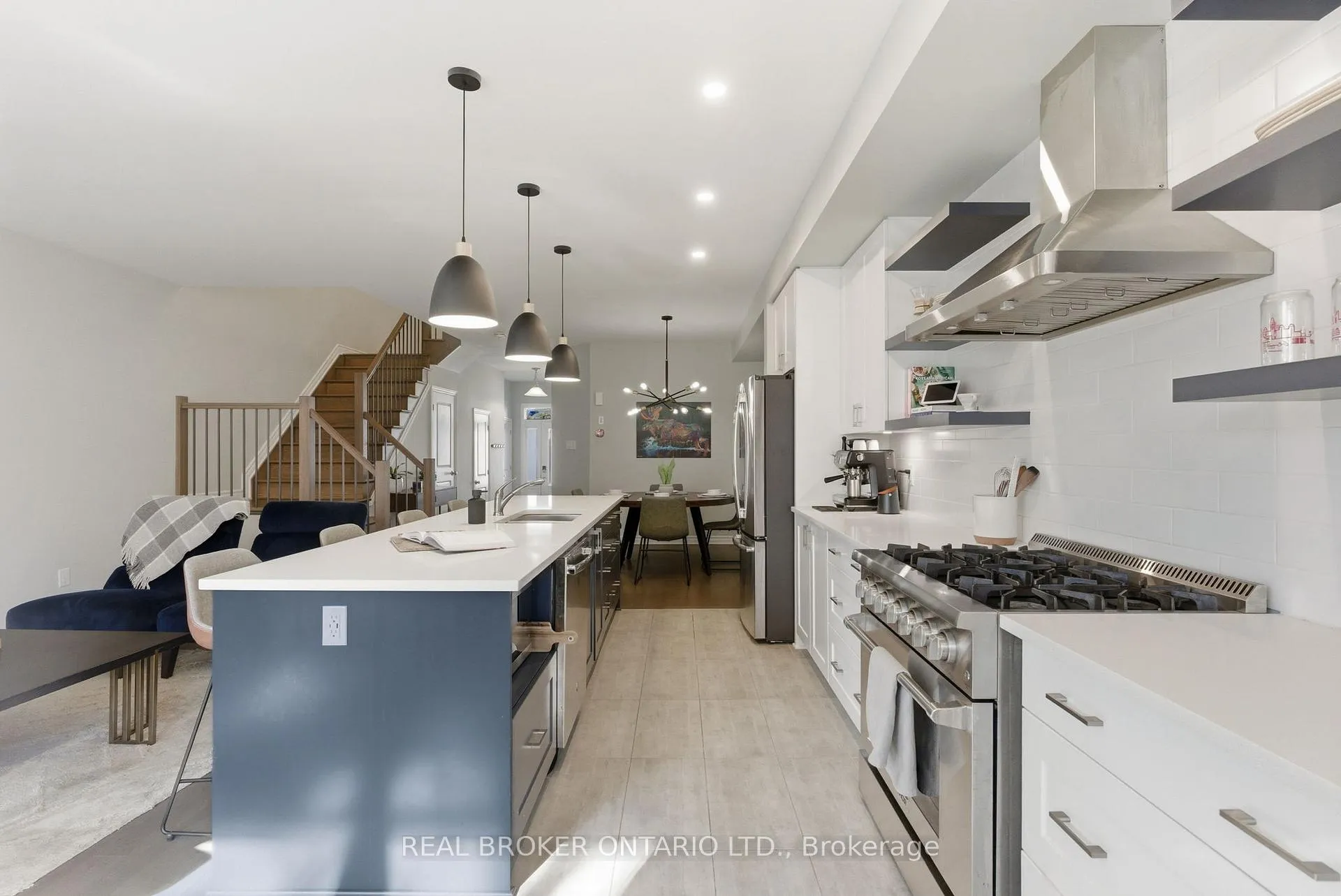 Photo 12 of 532 Fawn Valley Private, Ottawa, Blossom Park/Kemp Park/Findlay Creek — HOMEH