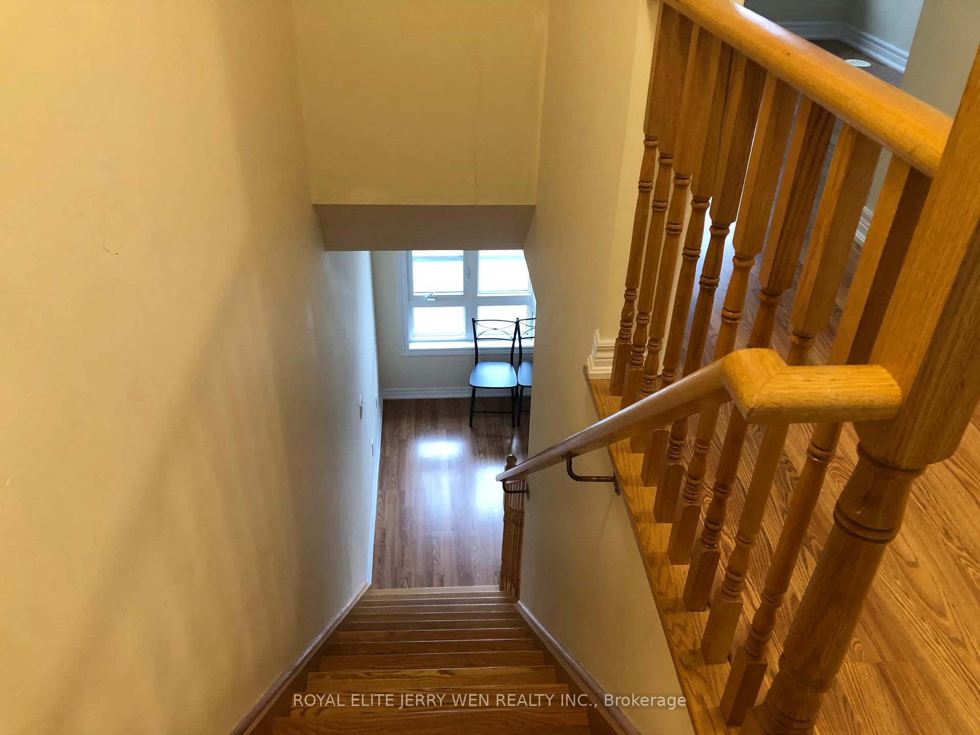 Photo 2 of Unit 4, 9601 Jane Street, Vaughan, Maple — HOMEH