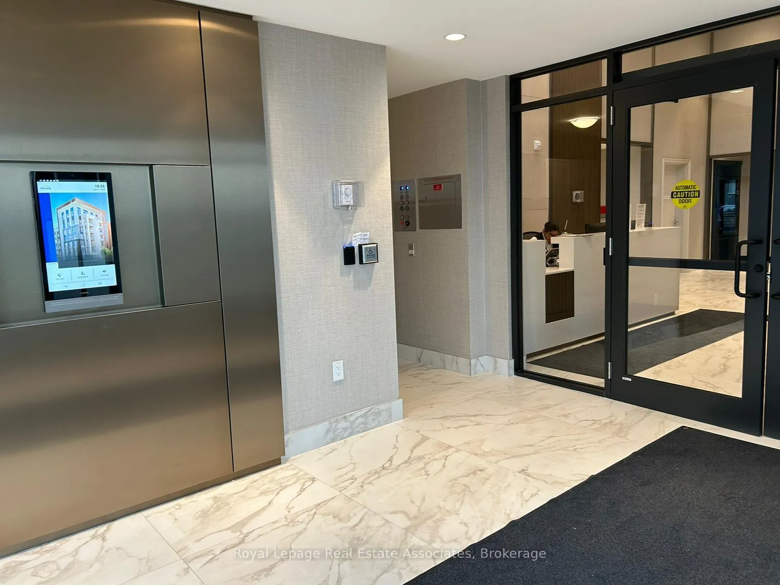 Photo 3 of Unit 416, 480 Gordon Krantz Avenue, Milton, Walker — HOMEH