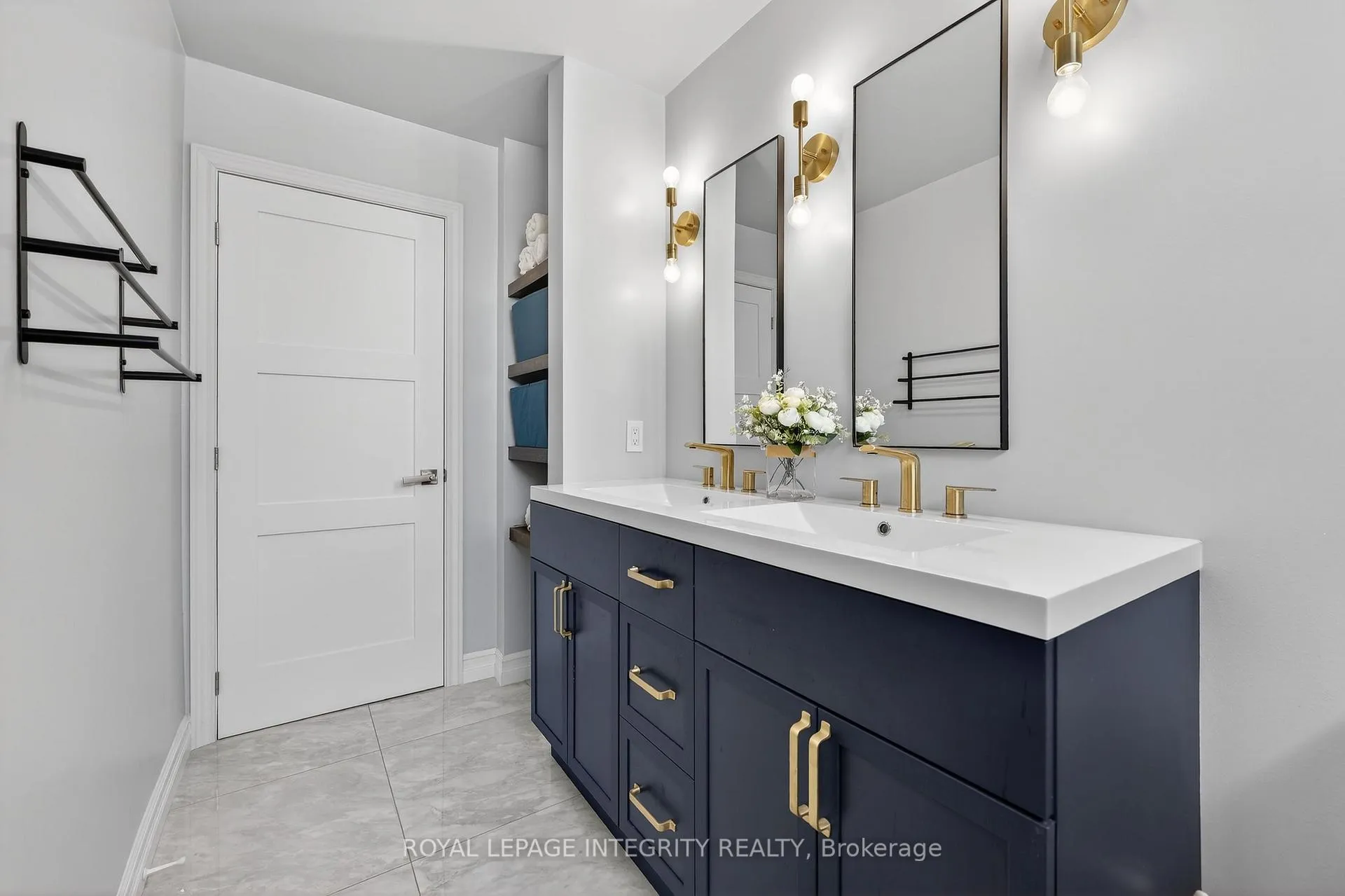Photo 37 of 1380 Diane Crescent, Ottawa, Fallingbrook/Ridgemount — HOMEH