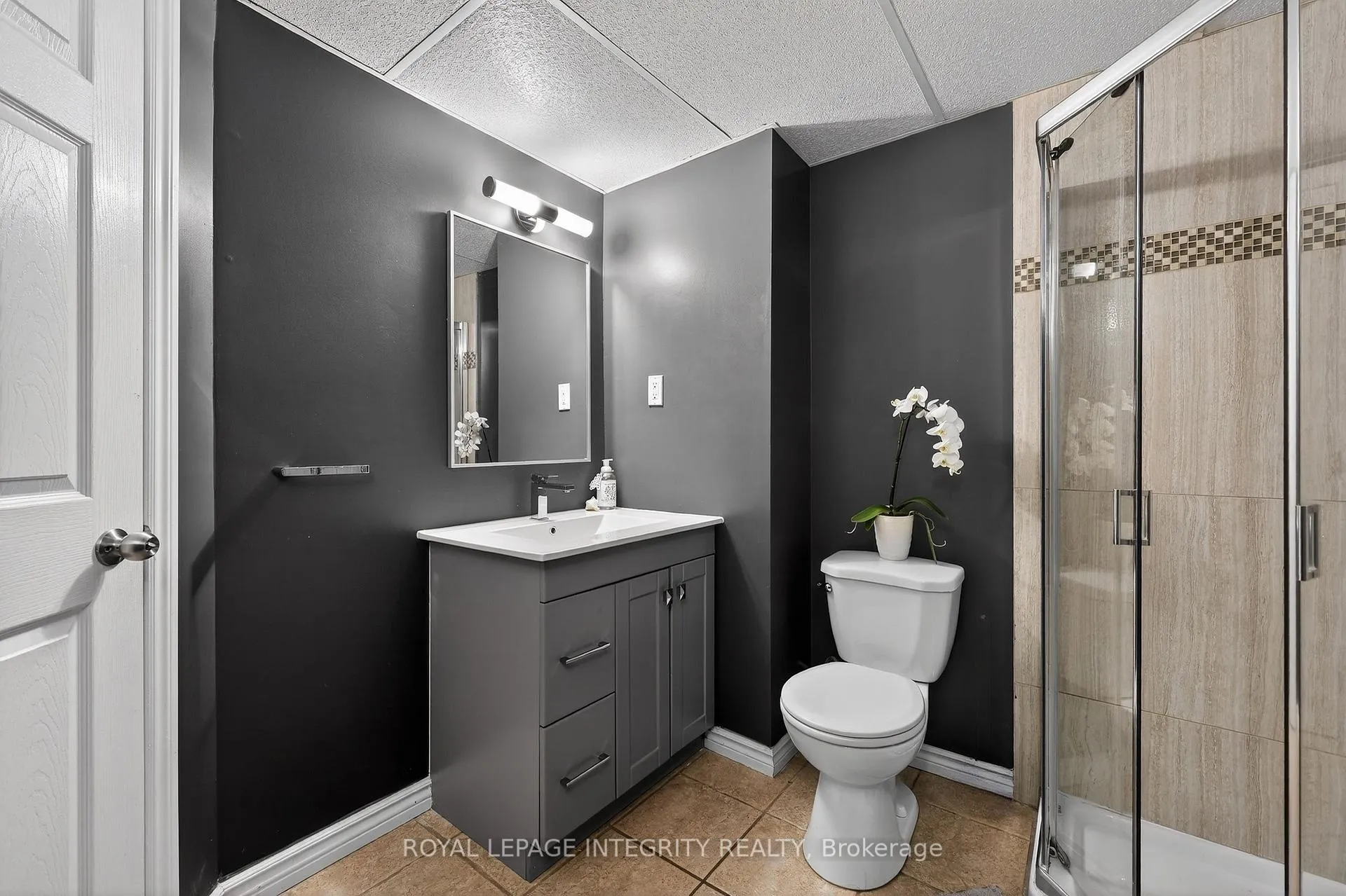 Photo 48 of 1380 Diane Crescent, Ottawa, Fallingbrook/Ridgemount — HOMEH