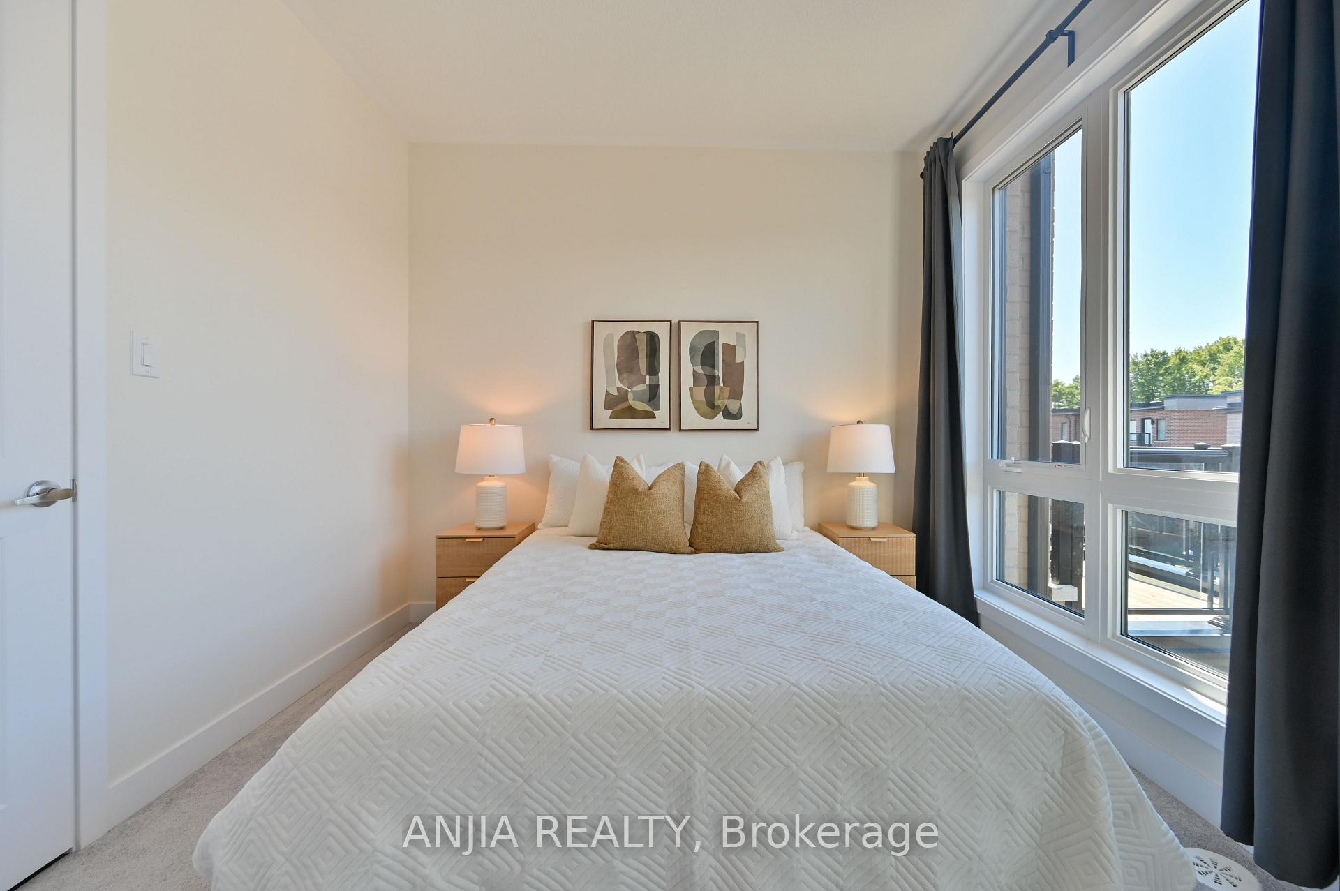 Photo 37 of 100 Stauffer Crescent, Markham, Cornell — HOMEH