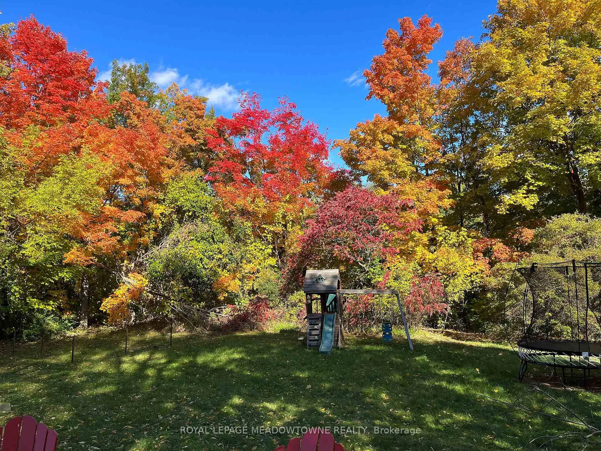 Photo 43 of 70 River Drive, Halton Hills, Georgetown — HOMEH