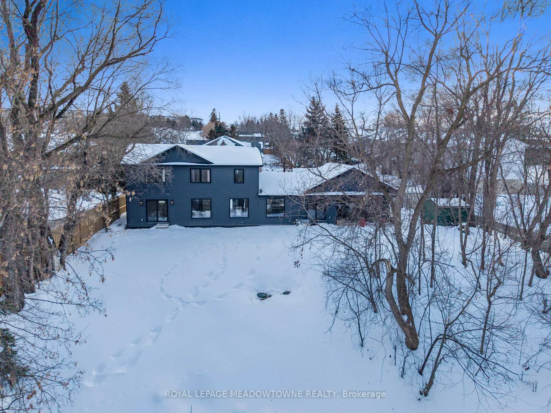 Photo 45 of 70 River Drive, Halton Hills, Georgetown — HOMEH