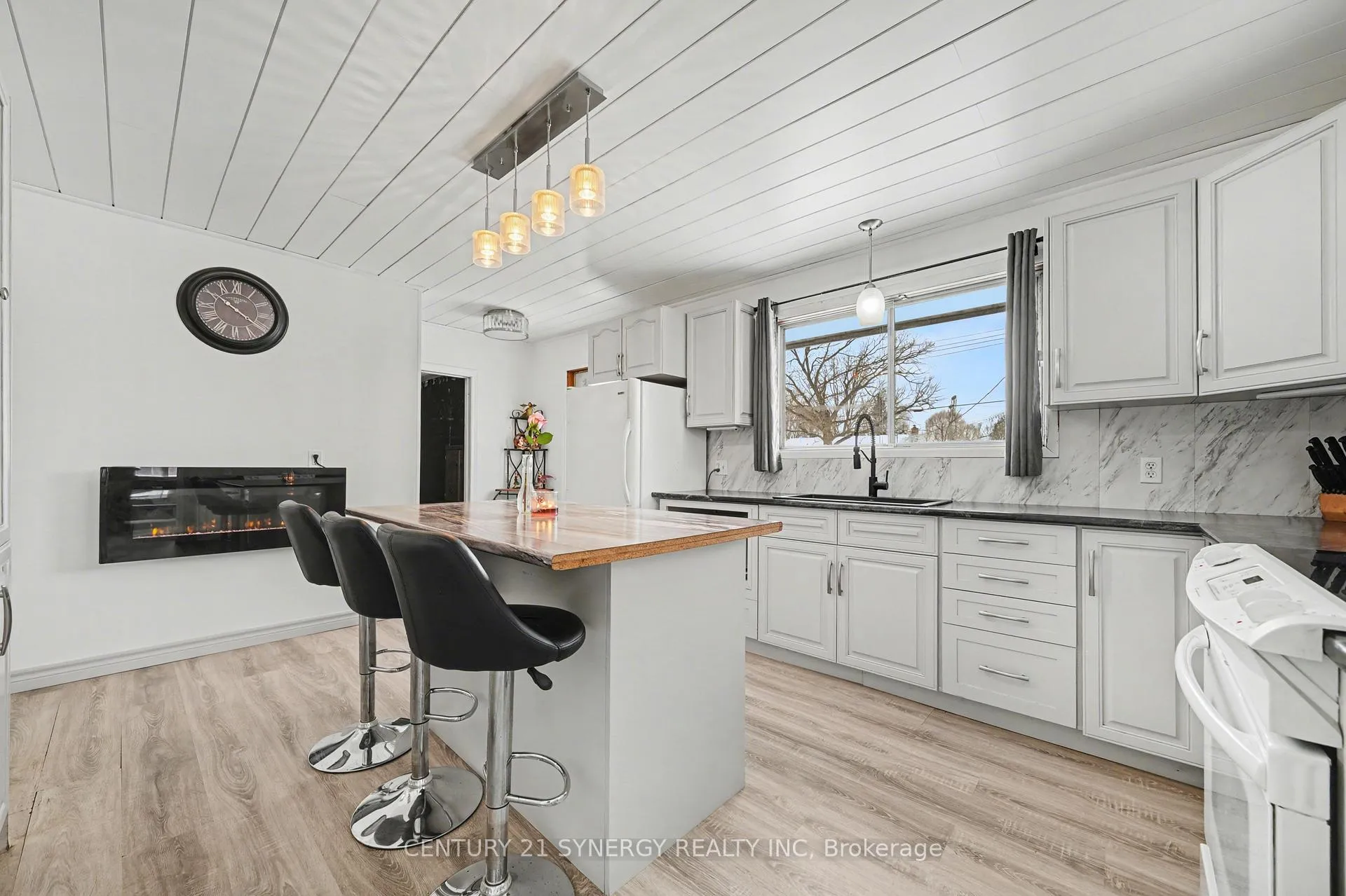Photo 7 of 7 Bayview Drive, Smiths Falls — HOMEH