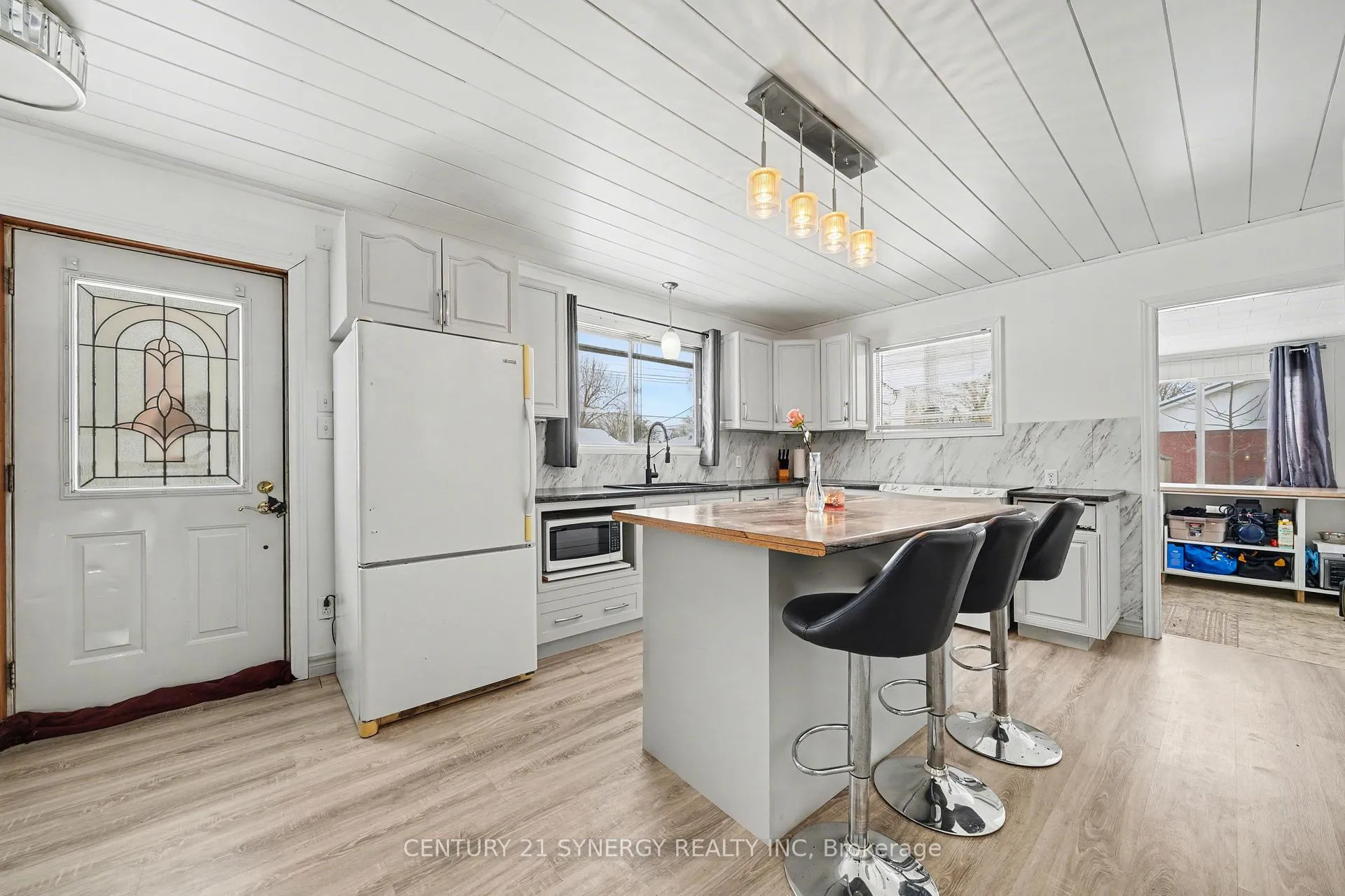 Photo 8 of 7 Bayview Drive, Smiths Falls — HOMEH