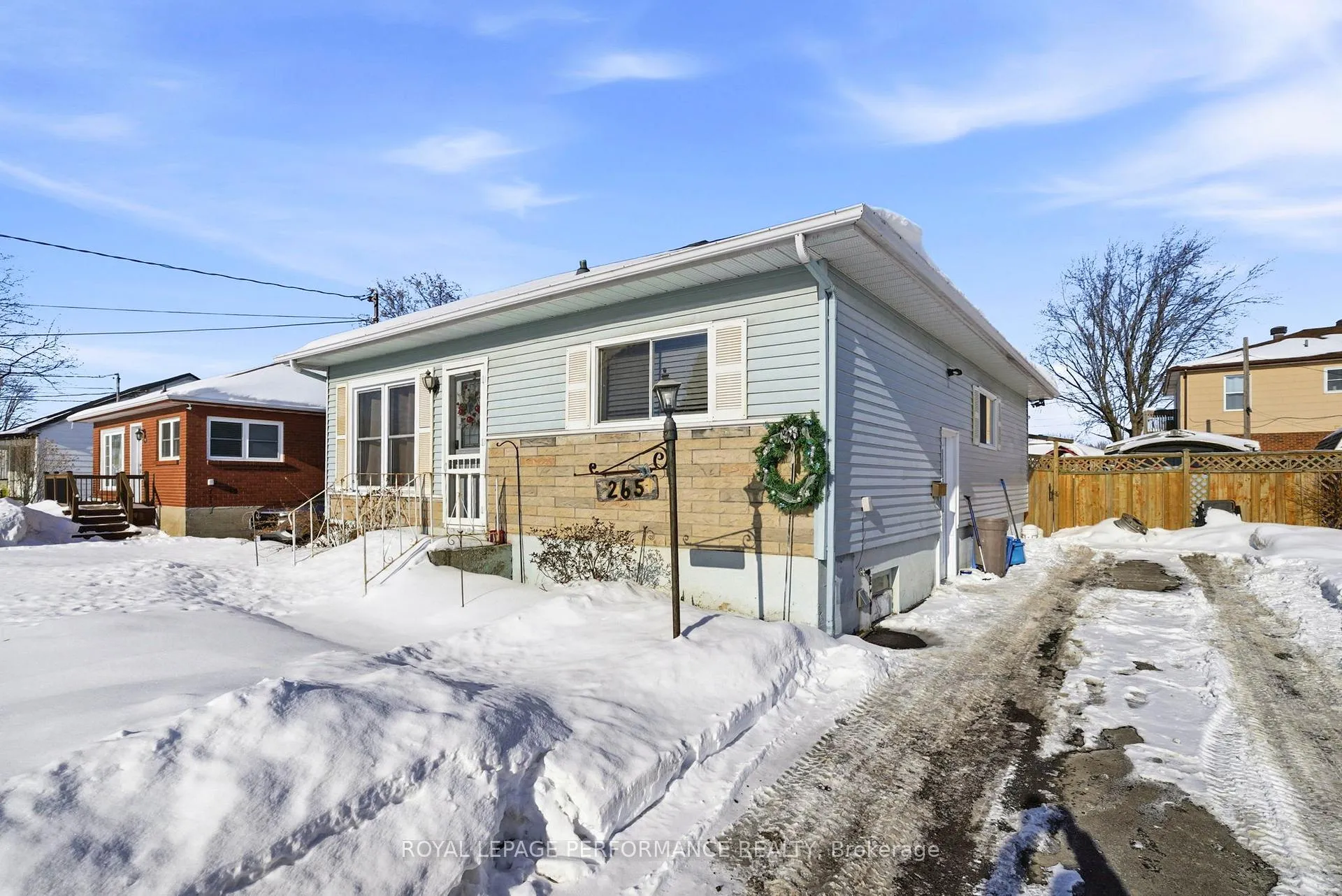 Photo 2 of 265 Sunnyside Avenue, Cornwall — HOMEH