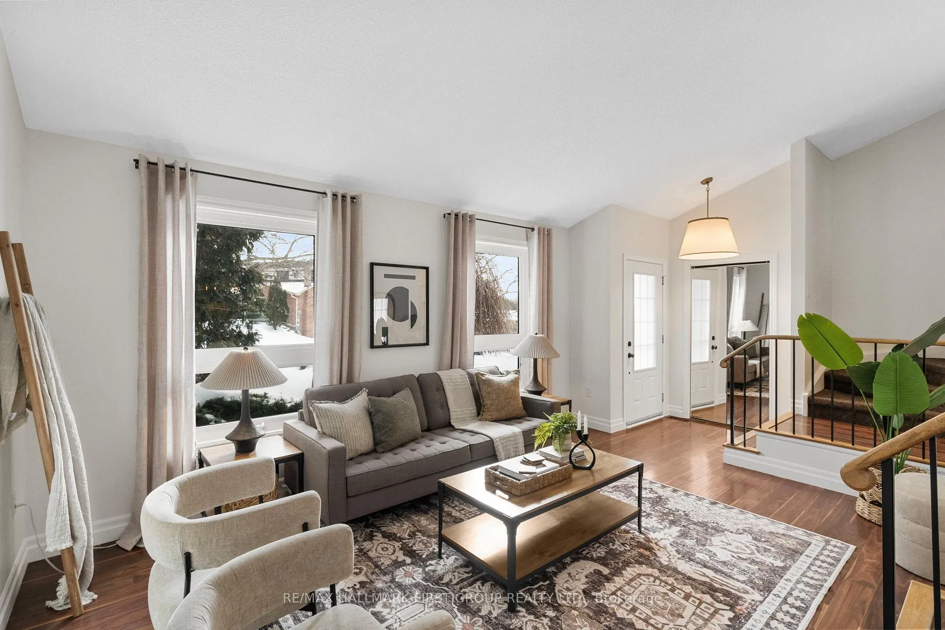 Photo 7 of 1742 Ada Court, Pickering, Amberlea — HOMEH