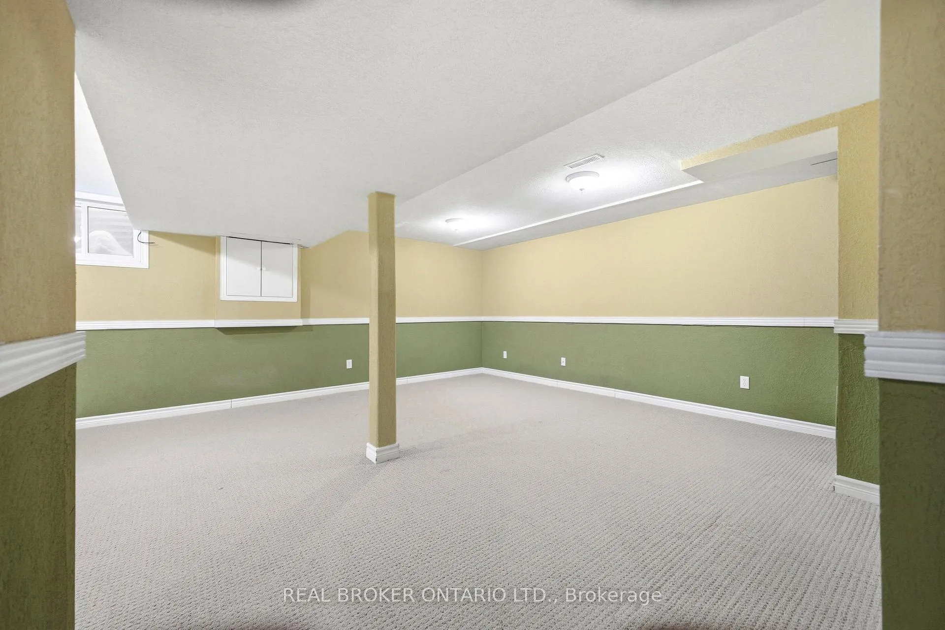 Photo 32 of Unit F, 6 Arnold Drive, Ottawa, Arbeatha Park — HOMEH