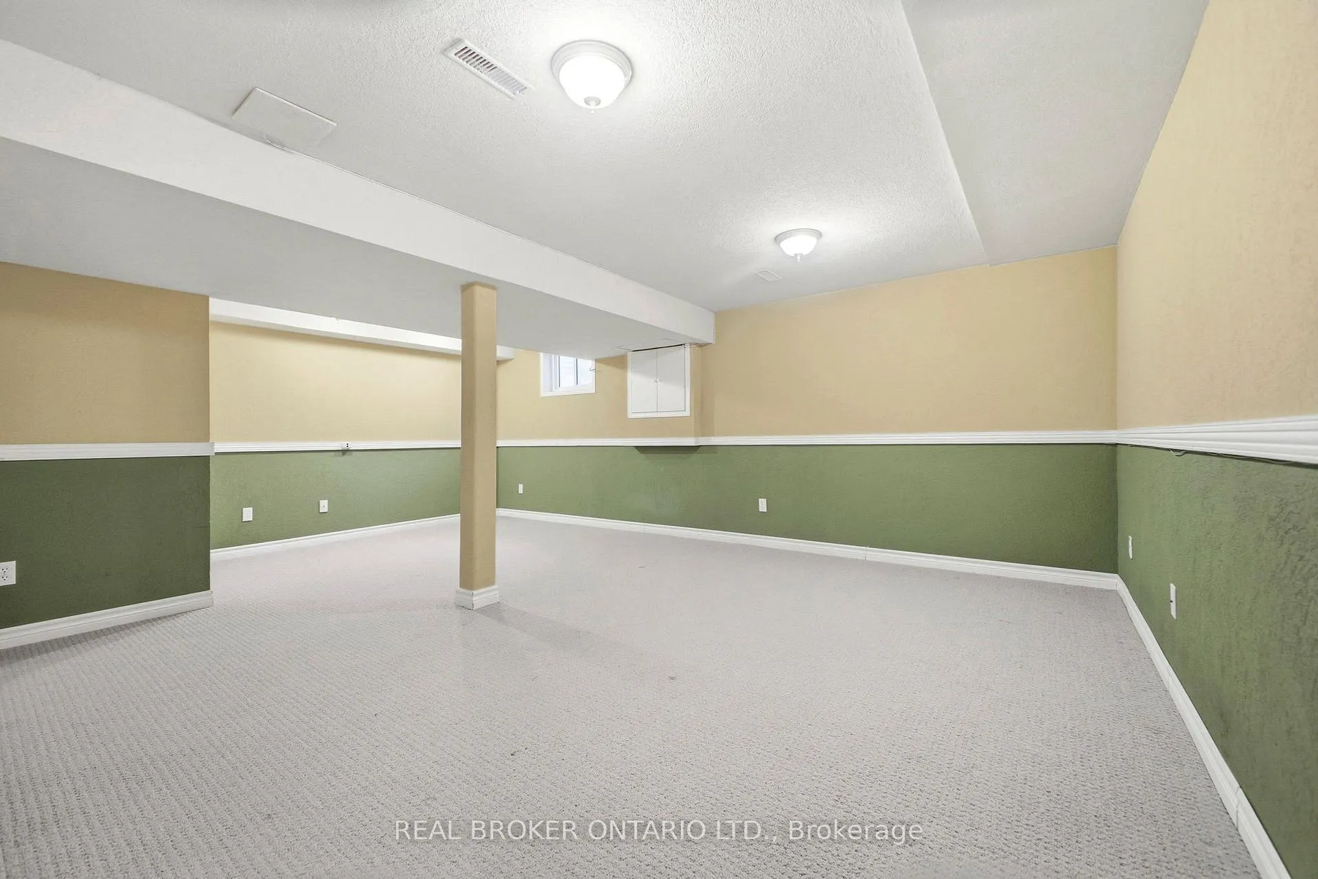 Photo 33 of Unit F, 6 Arnold Drive, Ottawa, Arbeatha Park — HOMEH