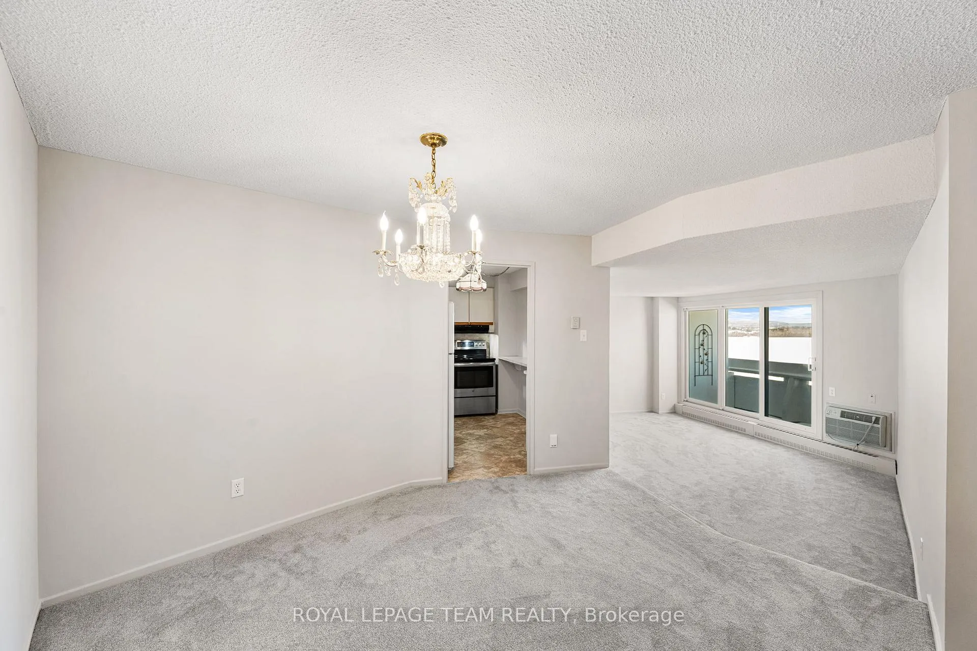 Photo 7 of Unit 1101, 1081 Ambleside Drive, Ottawa, Woodroffe — HOMEH