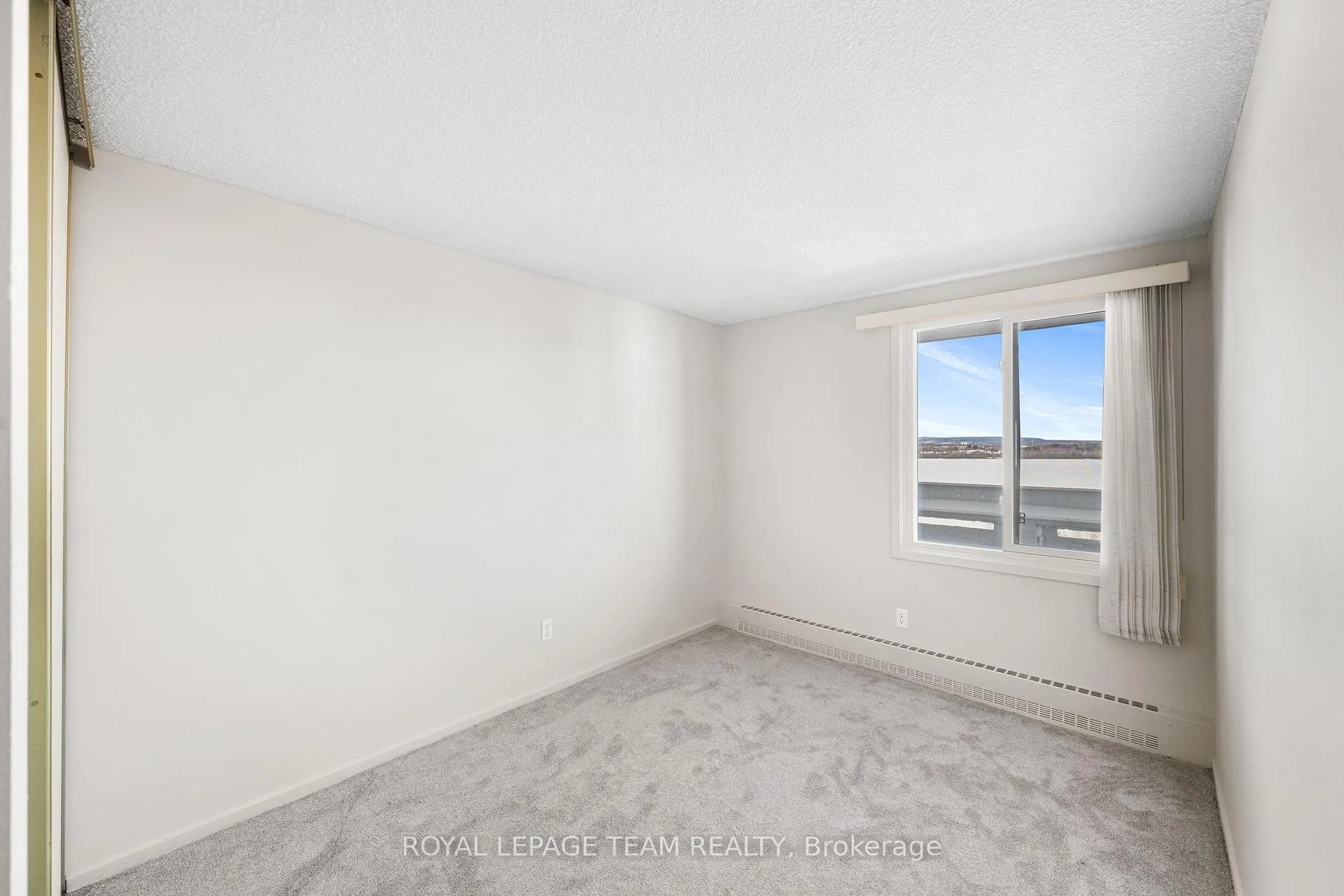 Photo 19 of Unit 1101, 1081 Ambleside Drive, Ottawa, Woodroffe — HOMEH