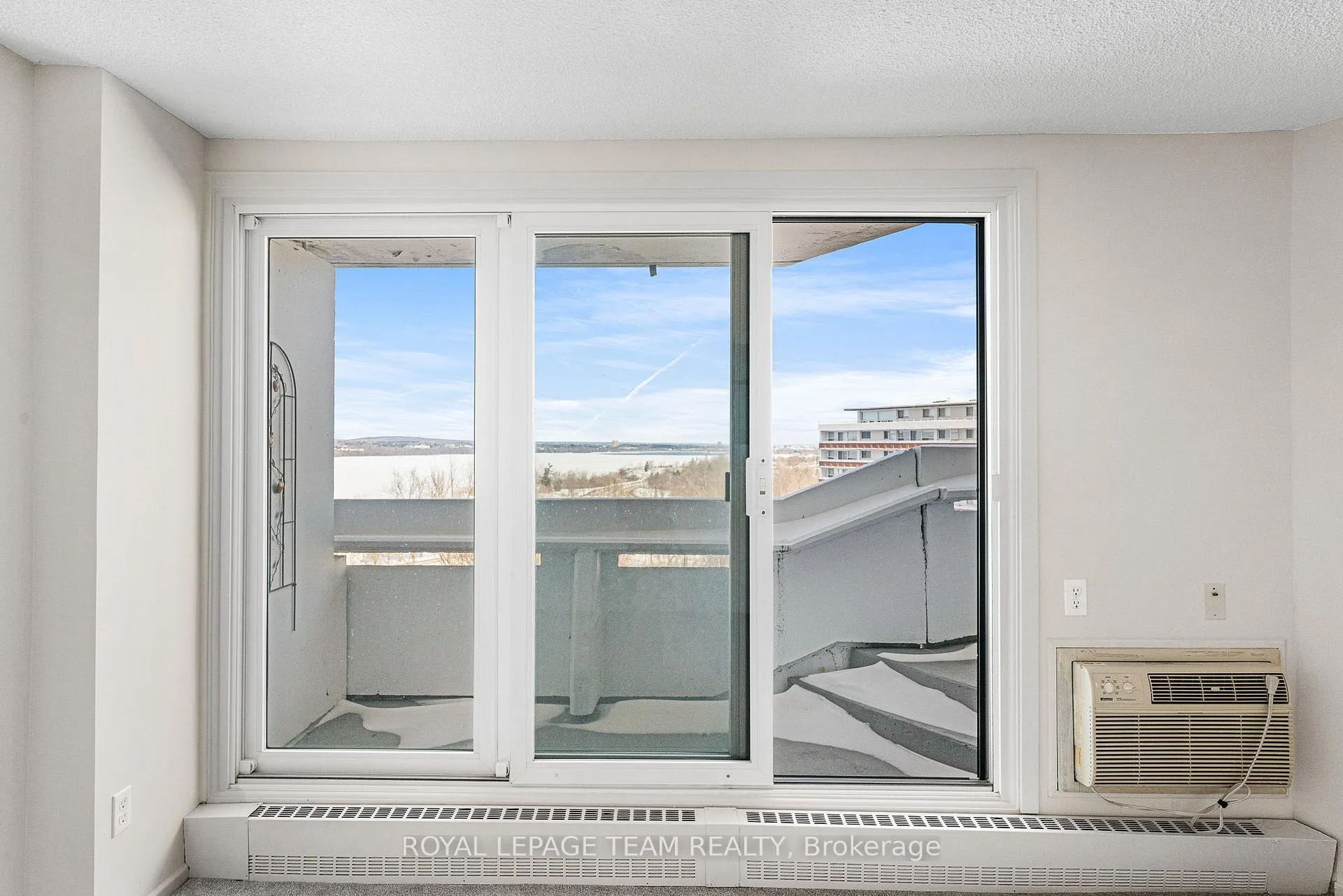 Photo 22 of Unit 1101, 1081 Ambleside Drive, Ottawa, Woodroffe — HOMEH