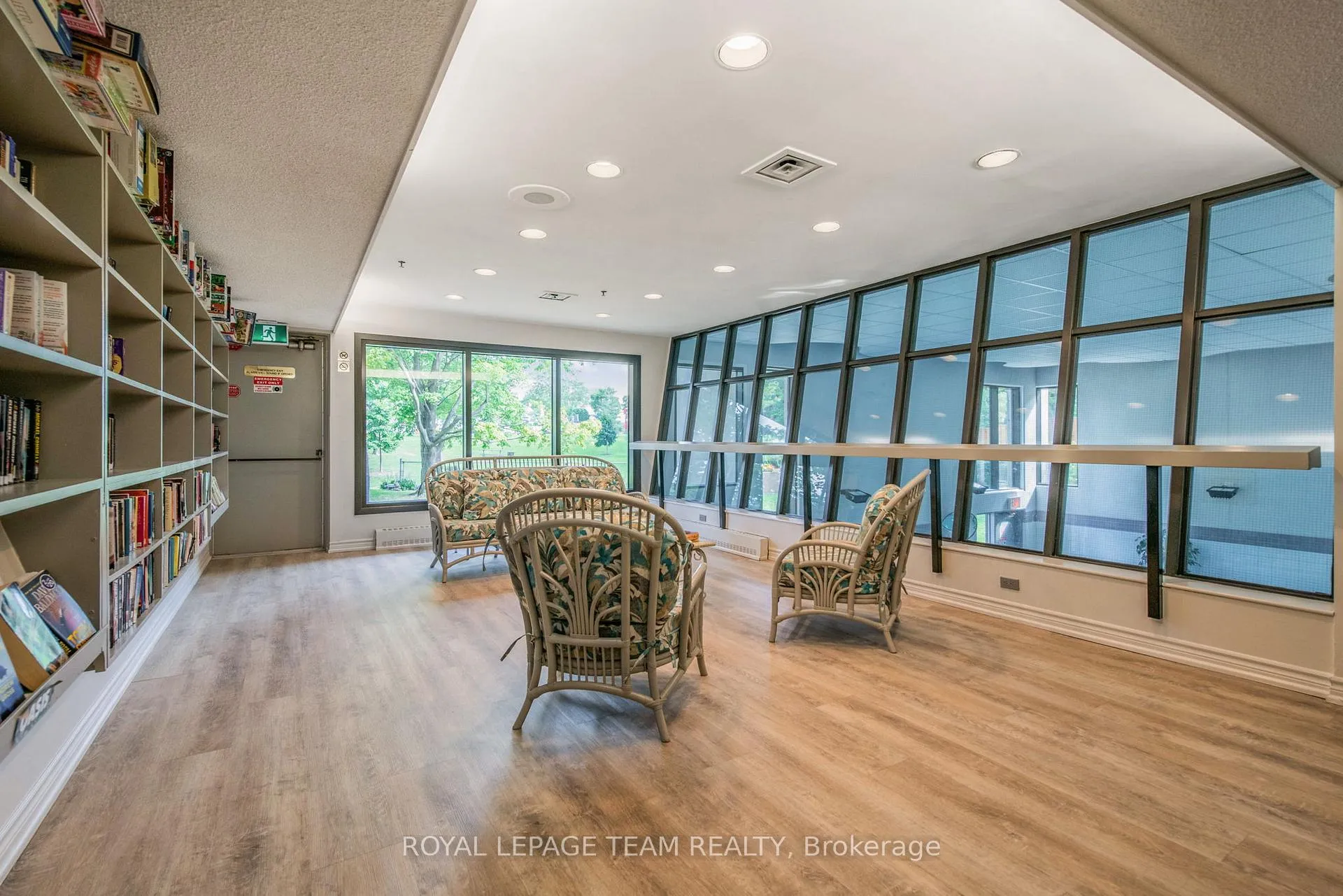 Photo 30 of Unit 1101, 1081 Ambleside Drive, Ottawa, Woodroffe — HOMEH