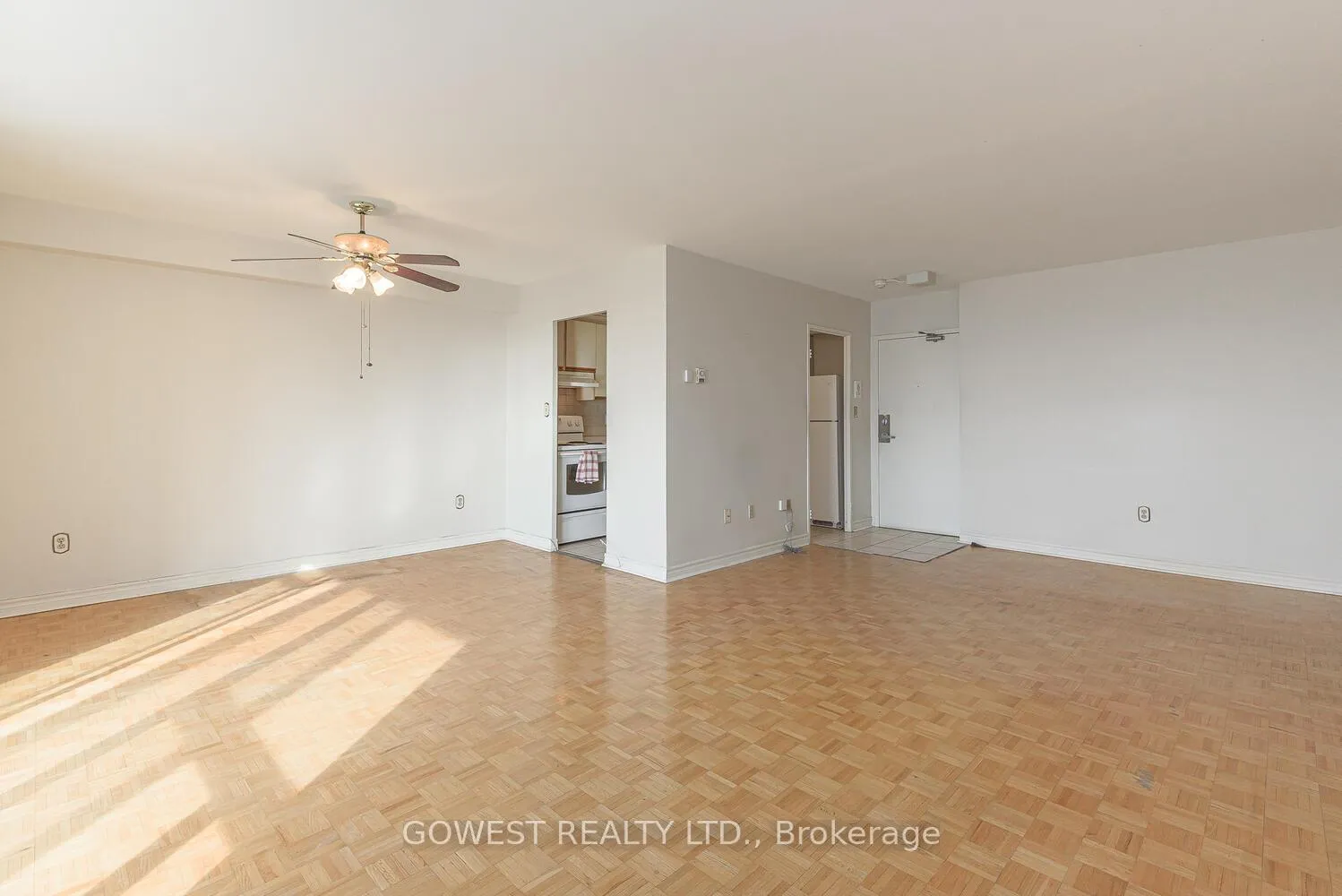 Photo 9 of Unit 1006, 1 Massey Square, Toronto, Crescent Town — HOMEH