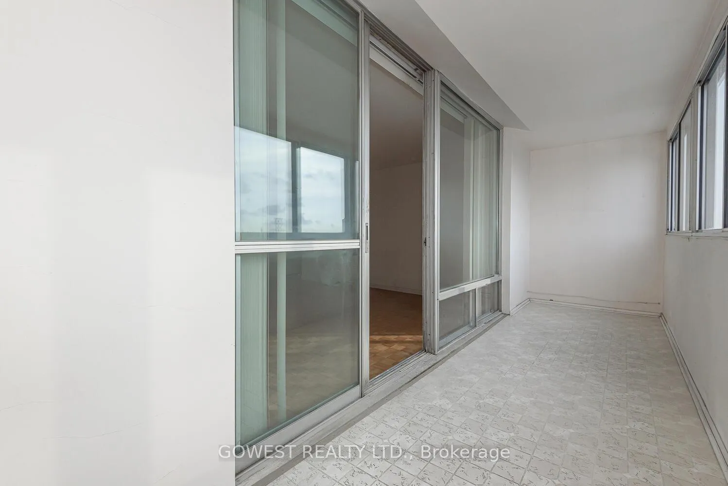 Photo 13 of Unit 1006, 1 Massey Square, Toronto, Crescent Town — HOMEH