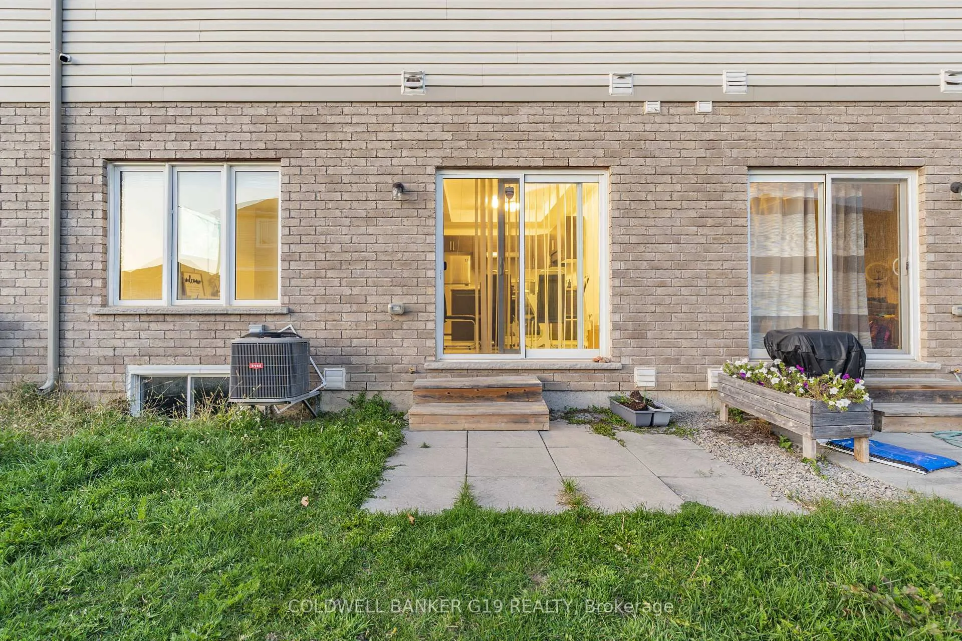 Photo 8 of 3 Haney Drive NE, Thorold, Hurricane/Merrittville — HOMEH