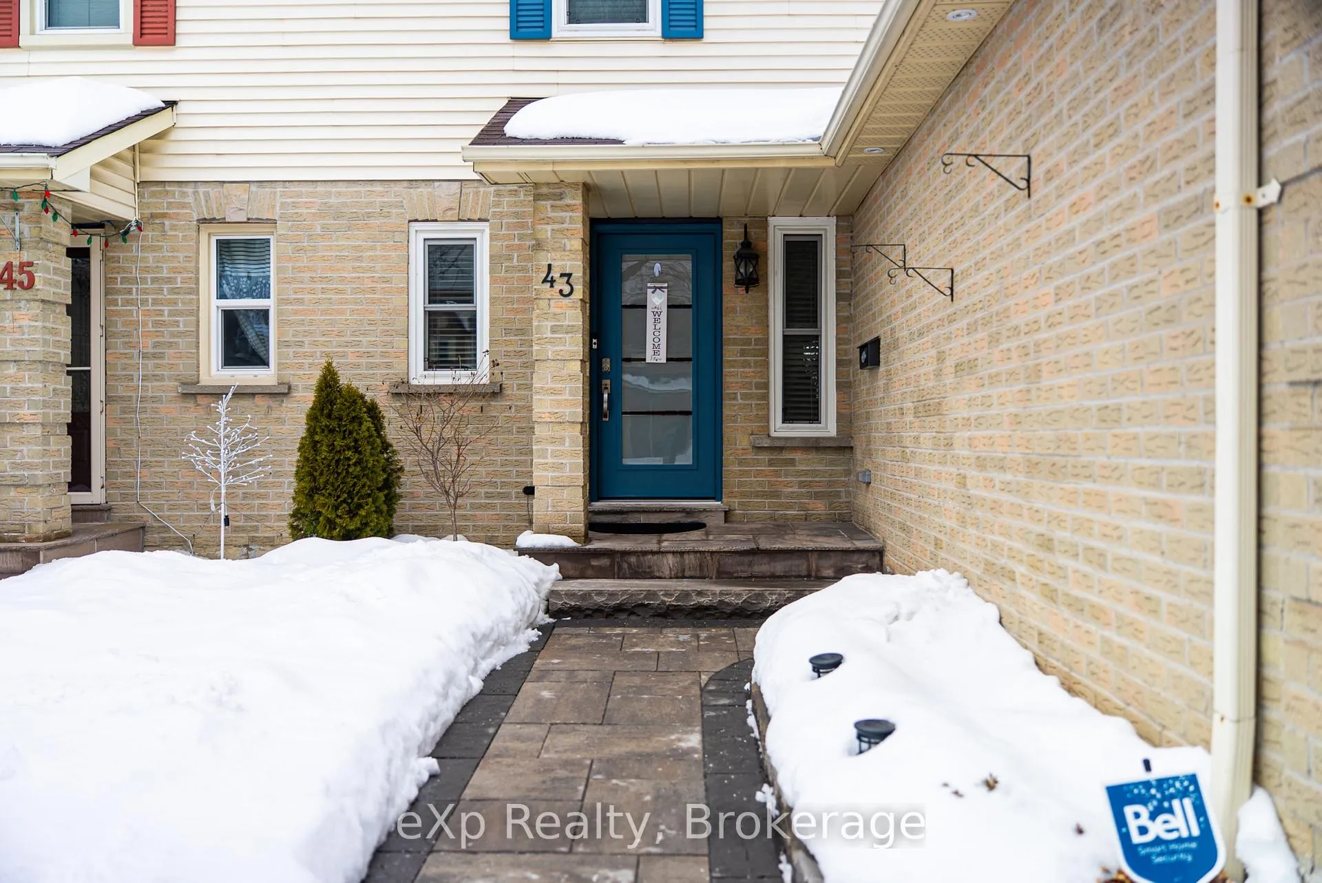 Photo 3 of 43 Kipling Crescent, Ajax, South West — HOMEH