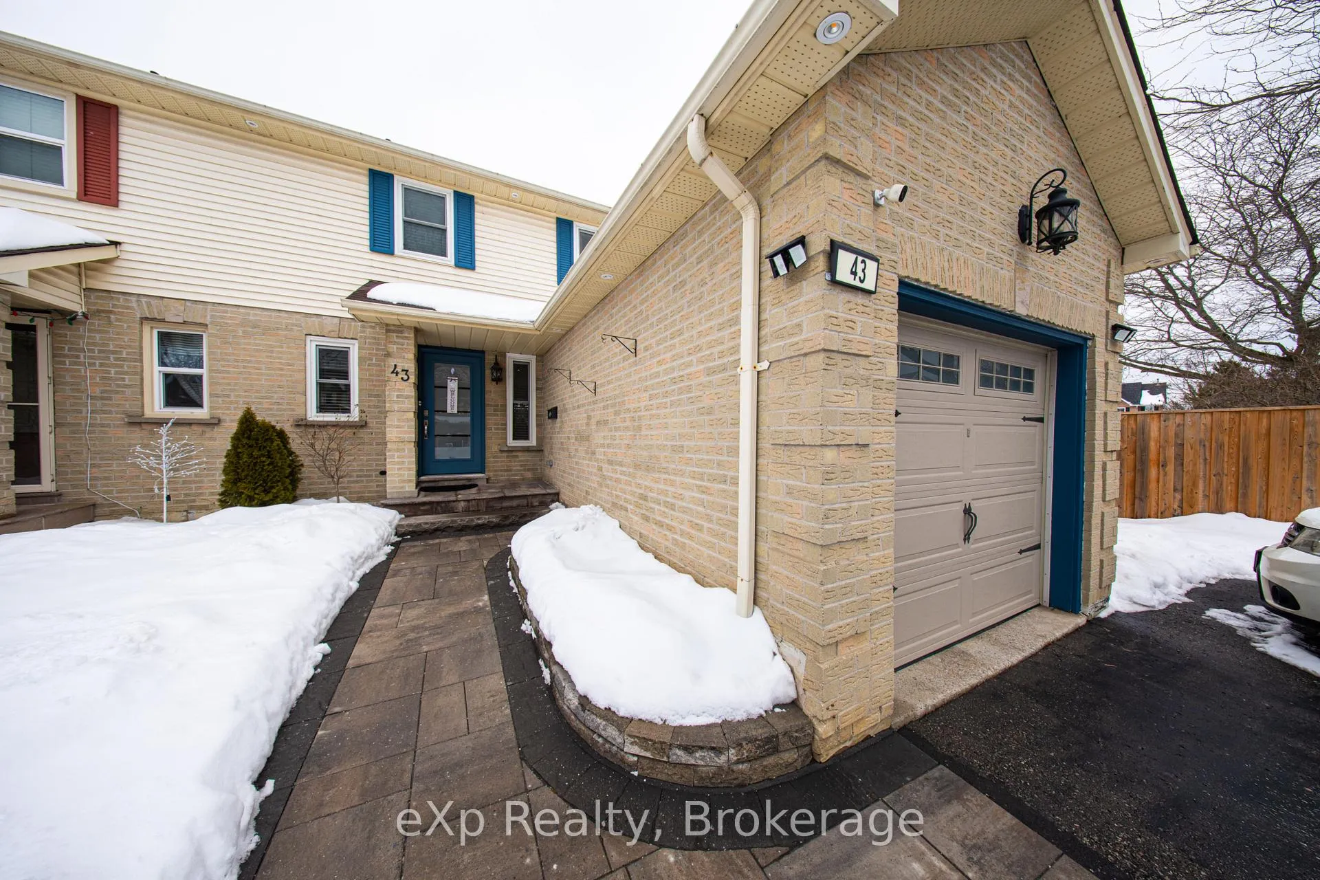 Photo 38 of 43 Kipling Crescent, Ajax, South West — HOMEH