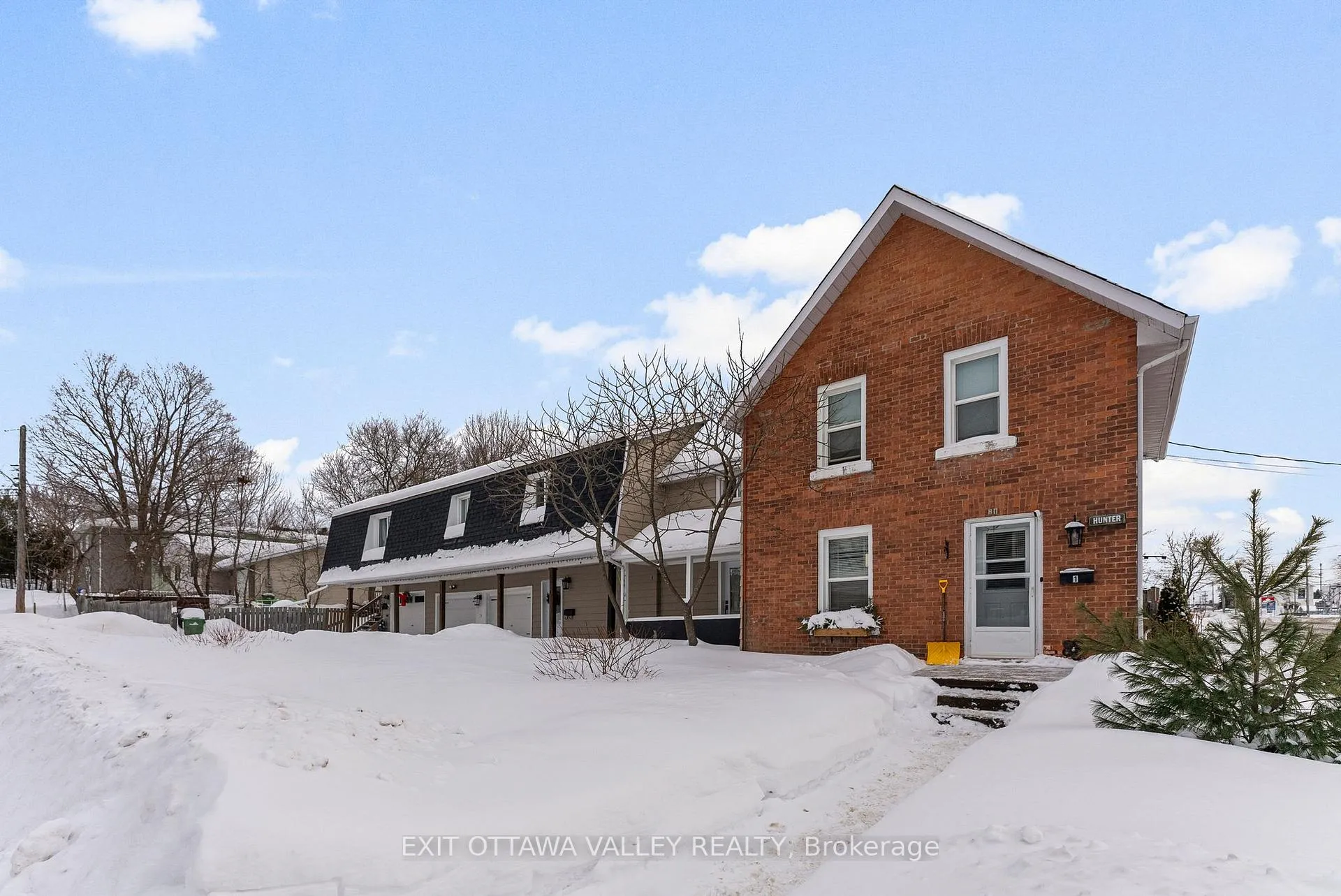 Photo 2 of 80 Hunter Street, Pembroke — HOMEH
