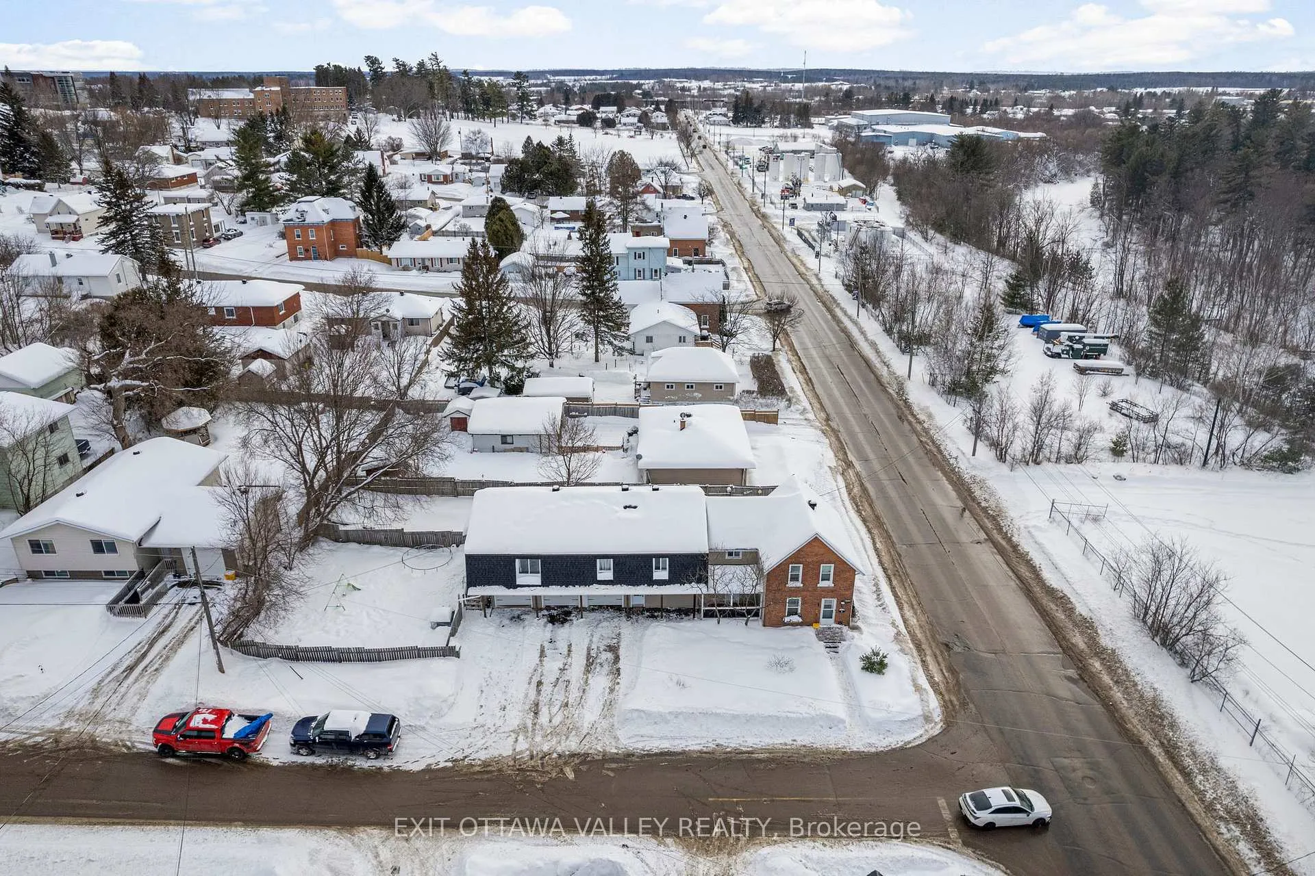 Photo 3 of 80 Hunter Street, Pembroke — HOMEH