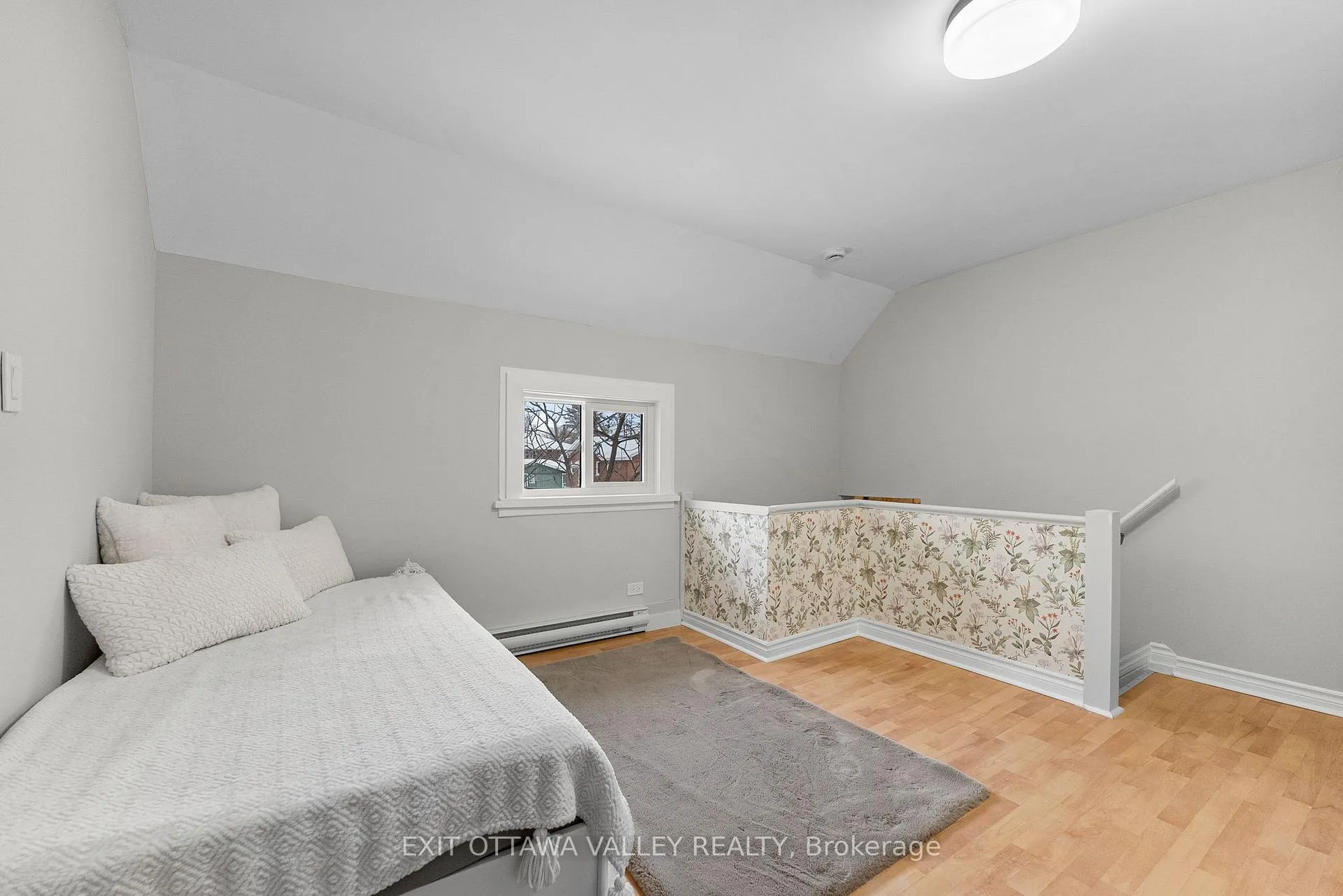 Photo 19 of 80 Hunter Street, Pembroke — HOMEH