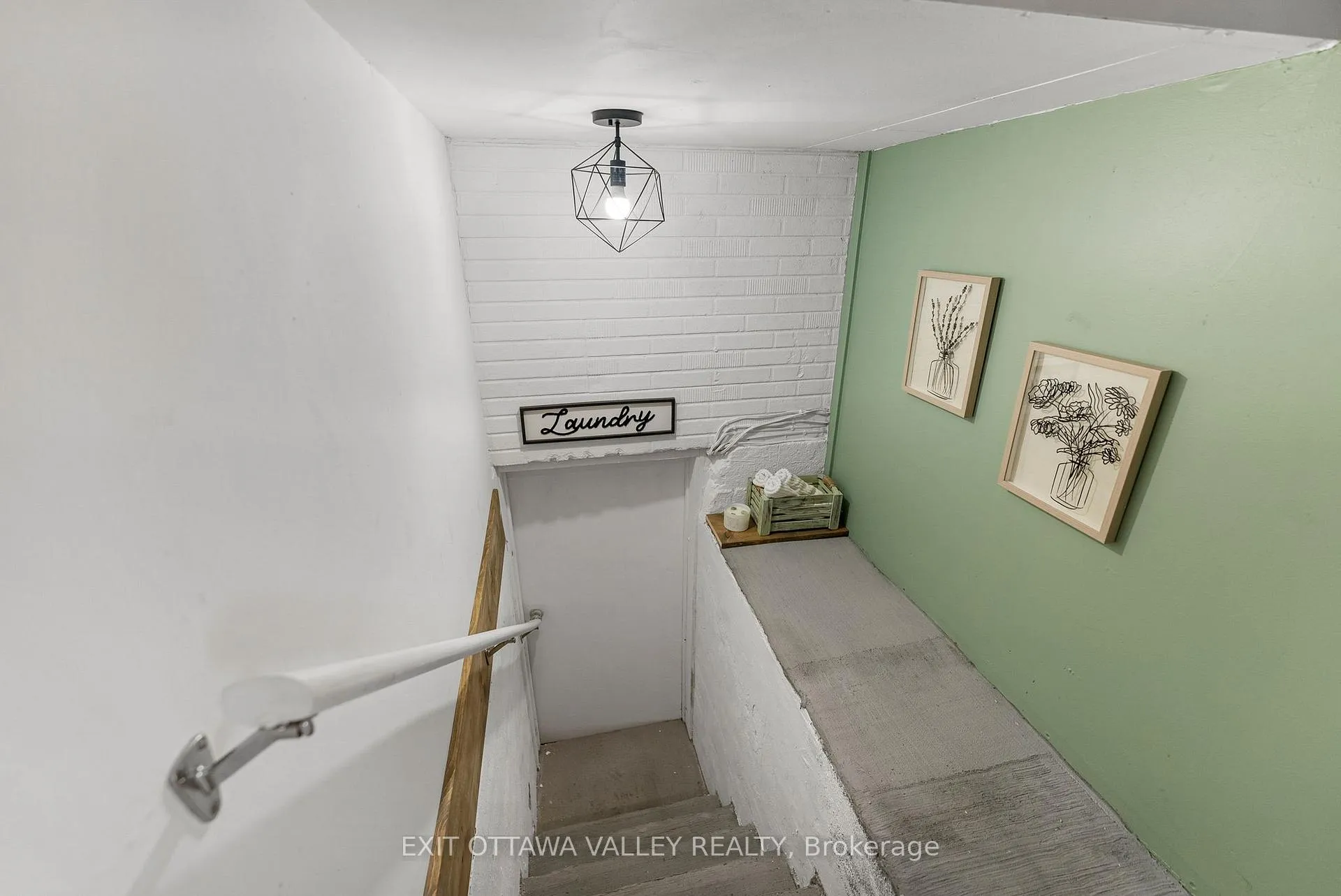 Photo 20 of 80 Hunter Street, Pembroke — HOMEH