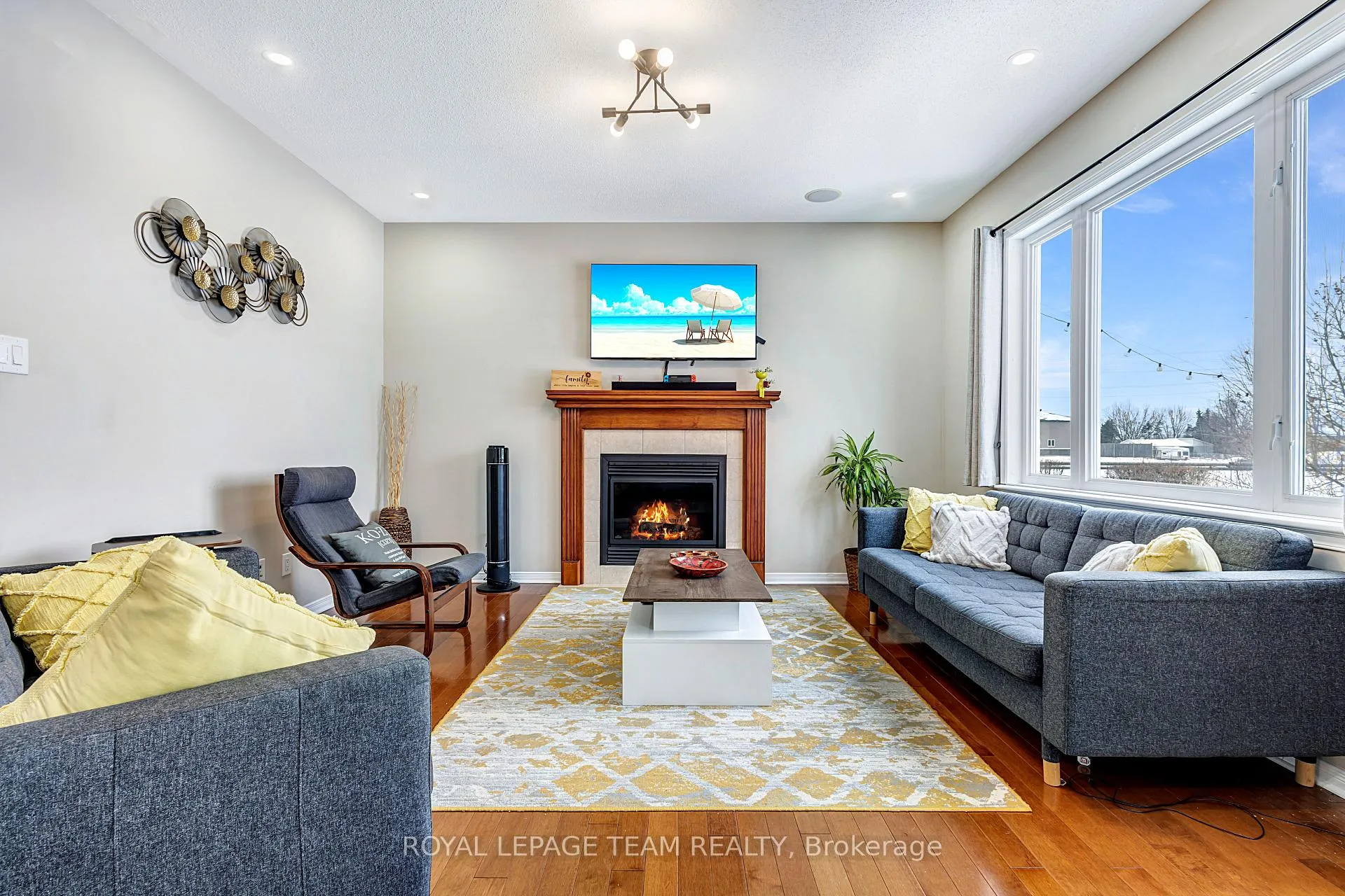 Photo 10 of 276 Harthill Way, Ottawa, Barrhaven - Heritage Park — HOMEH