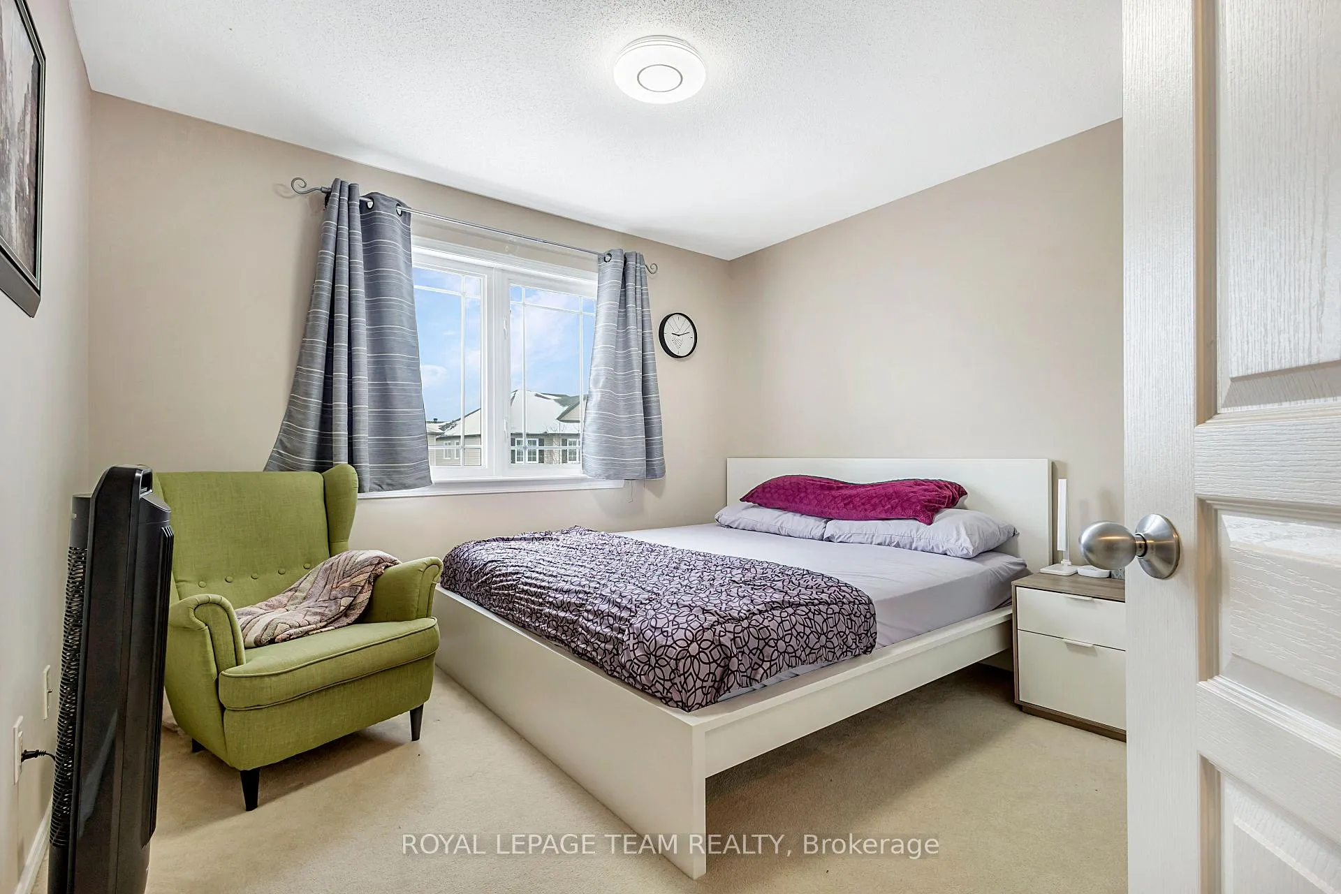 Photo 20 of 276 Harthill Way, Ottawa, Barrhaven - Heritage Park — HOMEH