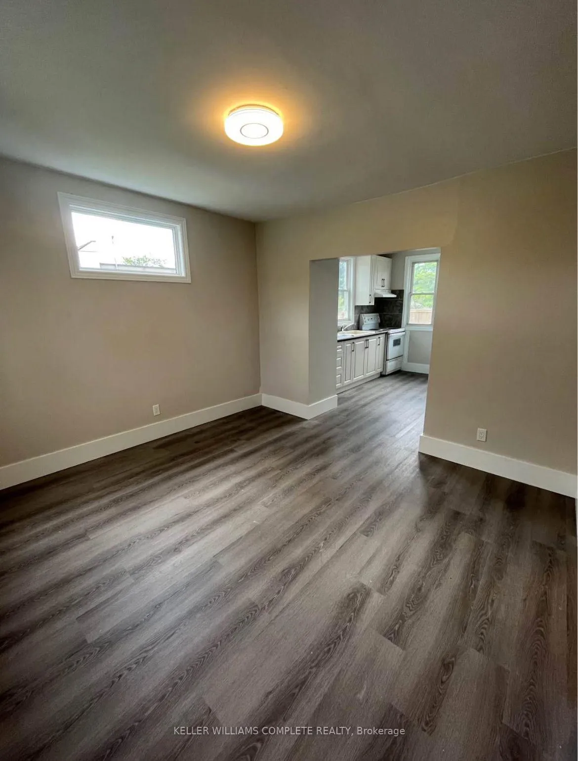 Photo 4 of 6083 Dunn Street, Niagara Falls, Dorchester — HOMEH