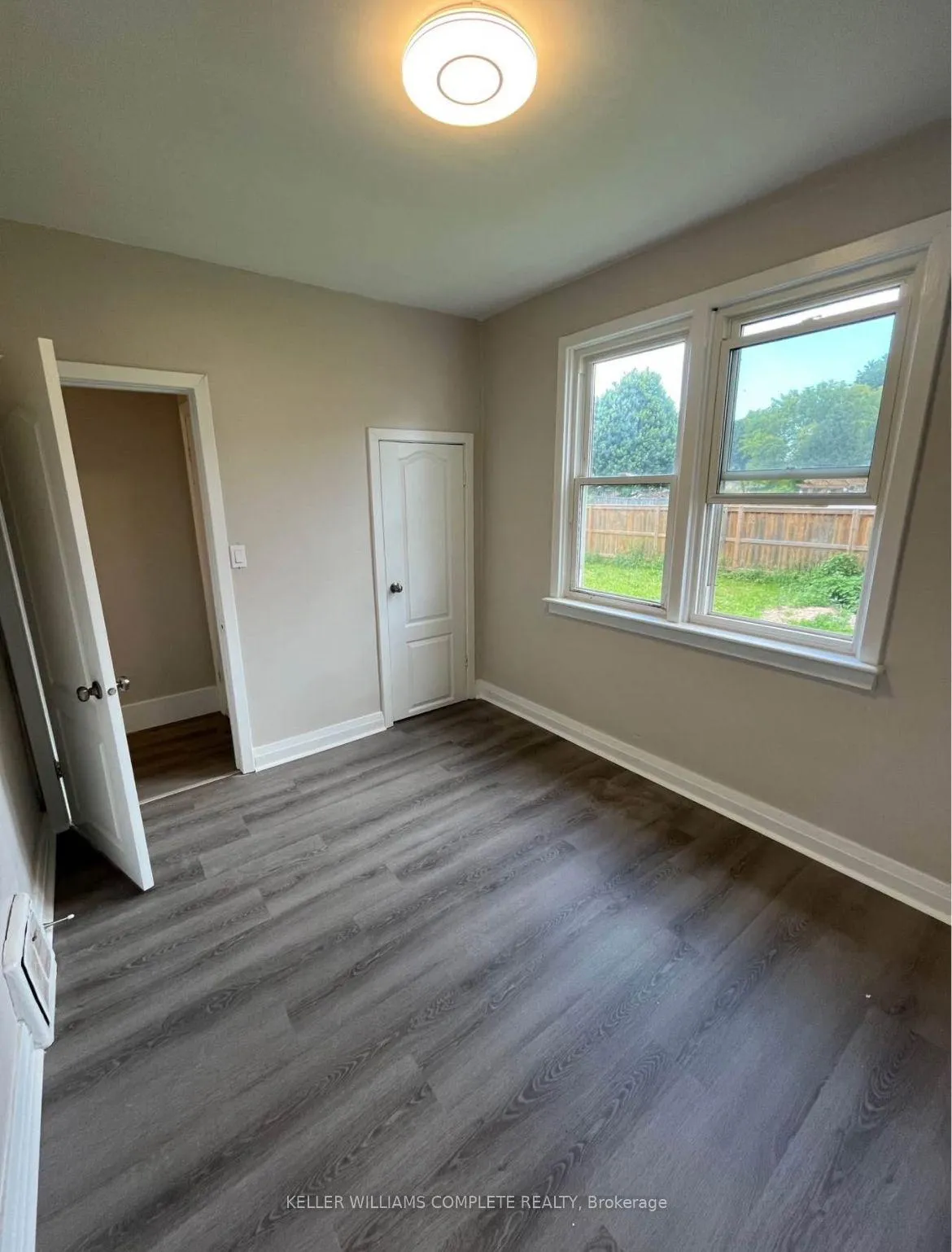 Photo 6 of 6083 Dunn Street, Niagara Falls, Dorchester — HOMEH