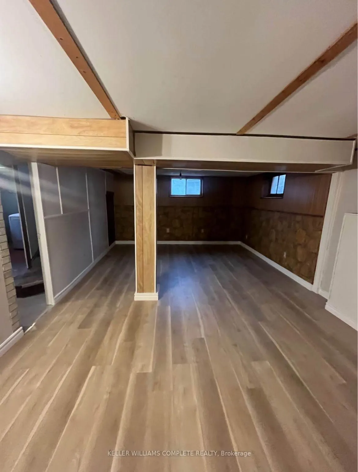 Photo 13 of 6083 Dunn Street, Niagara Falls, Dorchester — HOMEH